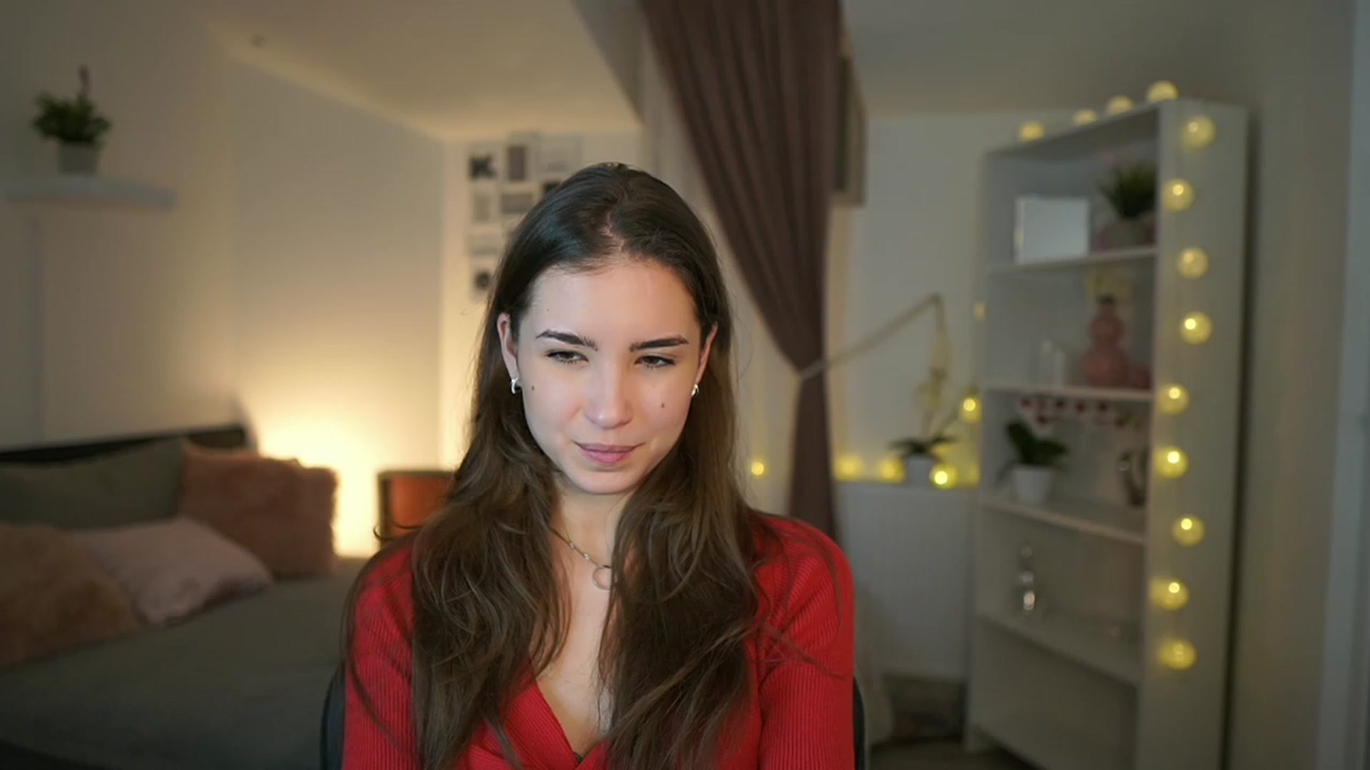 Gallery image thumbnail from Shy_jane's myfreecams stream on, 01/22/2023, 14:39 image 7 of 20