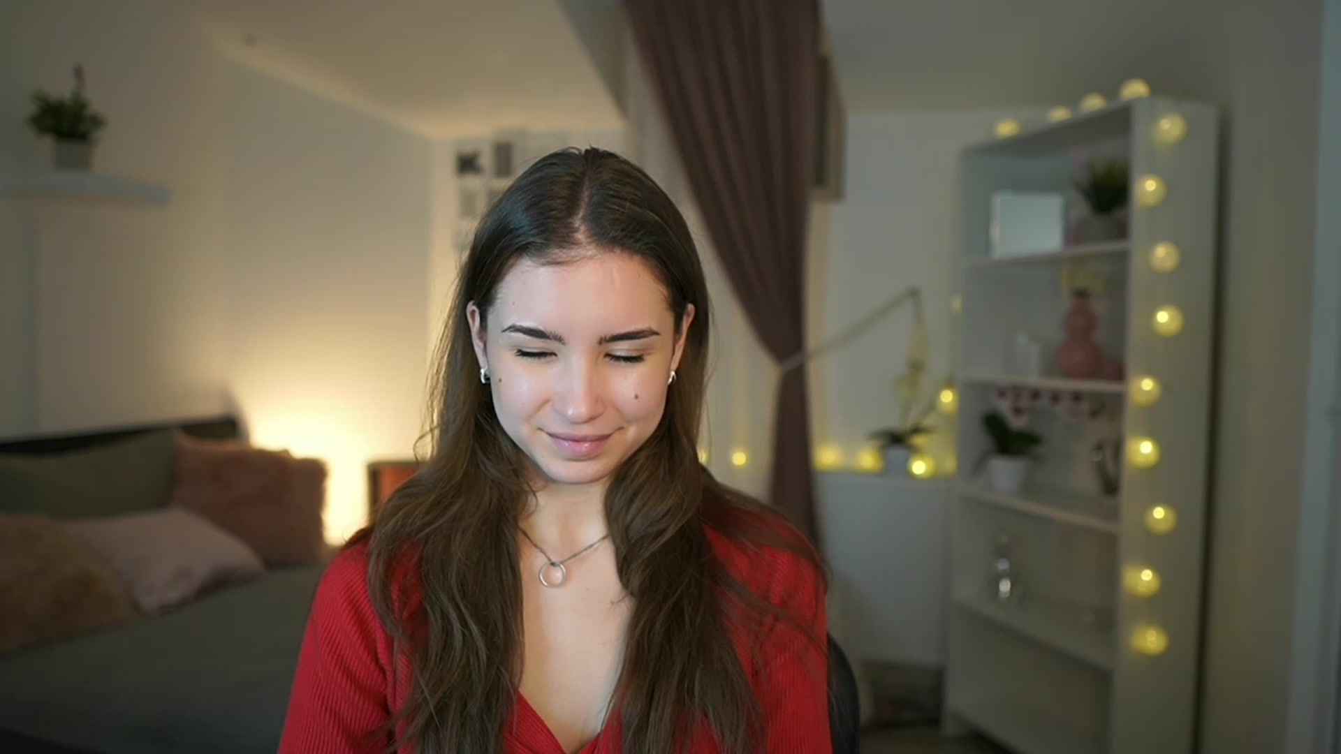 Gallery image thumbnail from Shy_jane's myfreecams stream on, 01/22/2023, 17:38 image 10 of 20