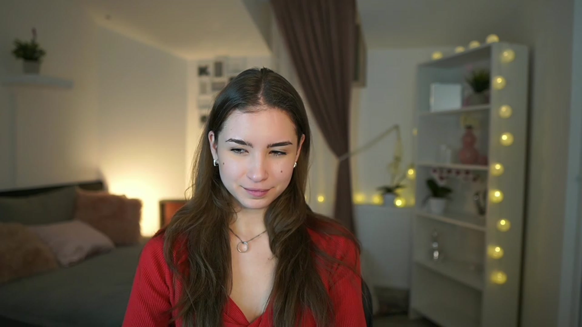 Gallery image thumbnail from Shy_jane's myfreecams stream on, 01/22/2023, 17:38 image 12 of 20