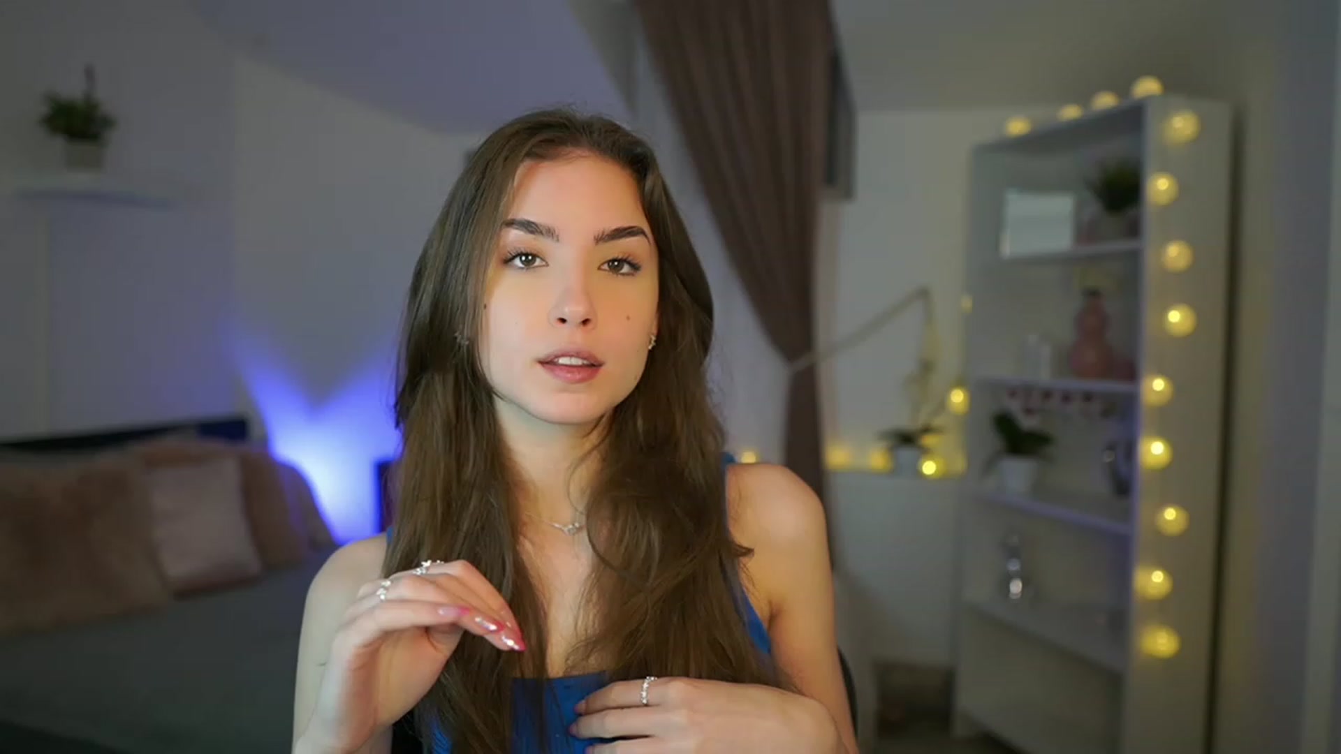 Gallery image thumbnail from Shy_jane's myfreecams stream on, 01/26/2023, 10:20 image 12 of 20