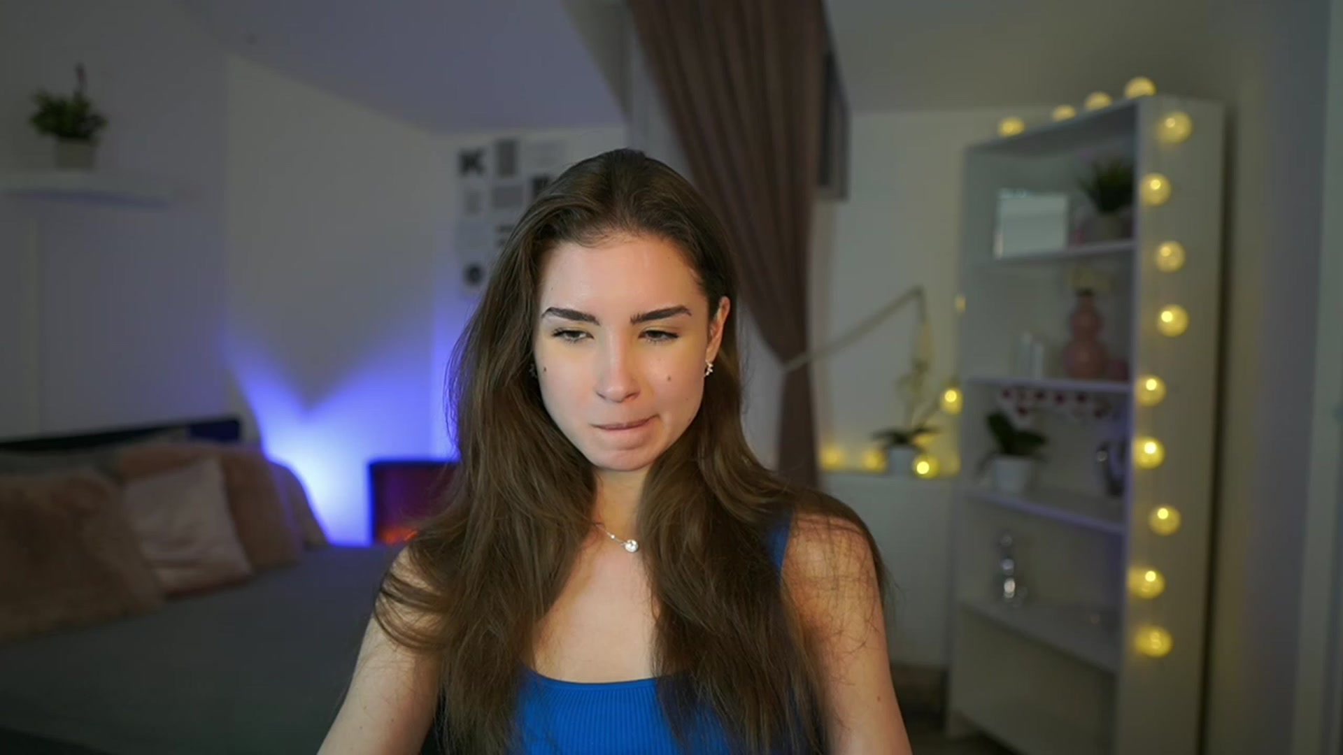 Gallery image thumbnail from Shy_jane's myfreecams stream on, 01/26/2023, 15:19 image 2 of 20