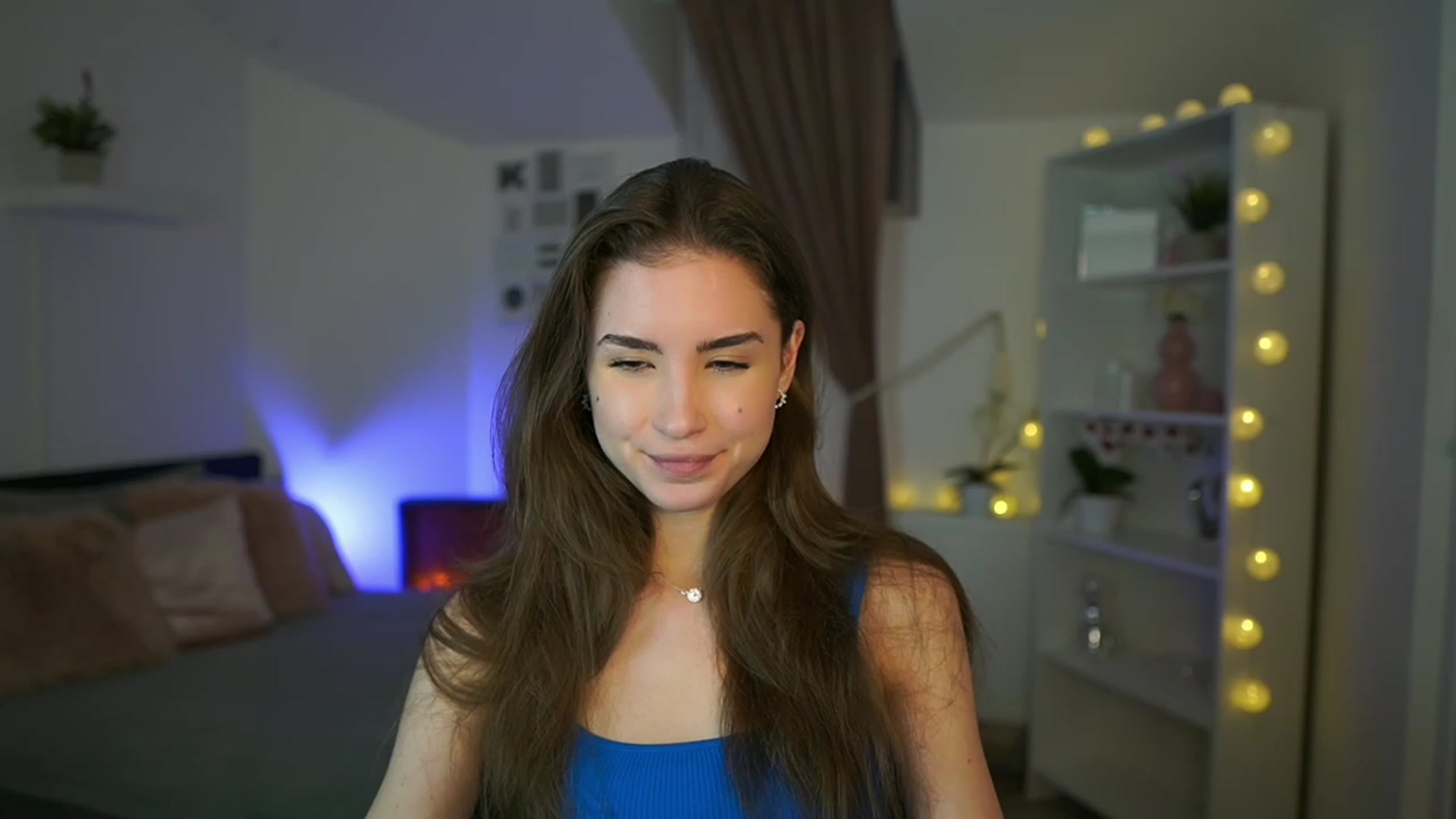 Gallery image thumbnail from Shy_jane's myfreecams stream on, 01/26/2023, 15:19 image 1 of 20