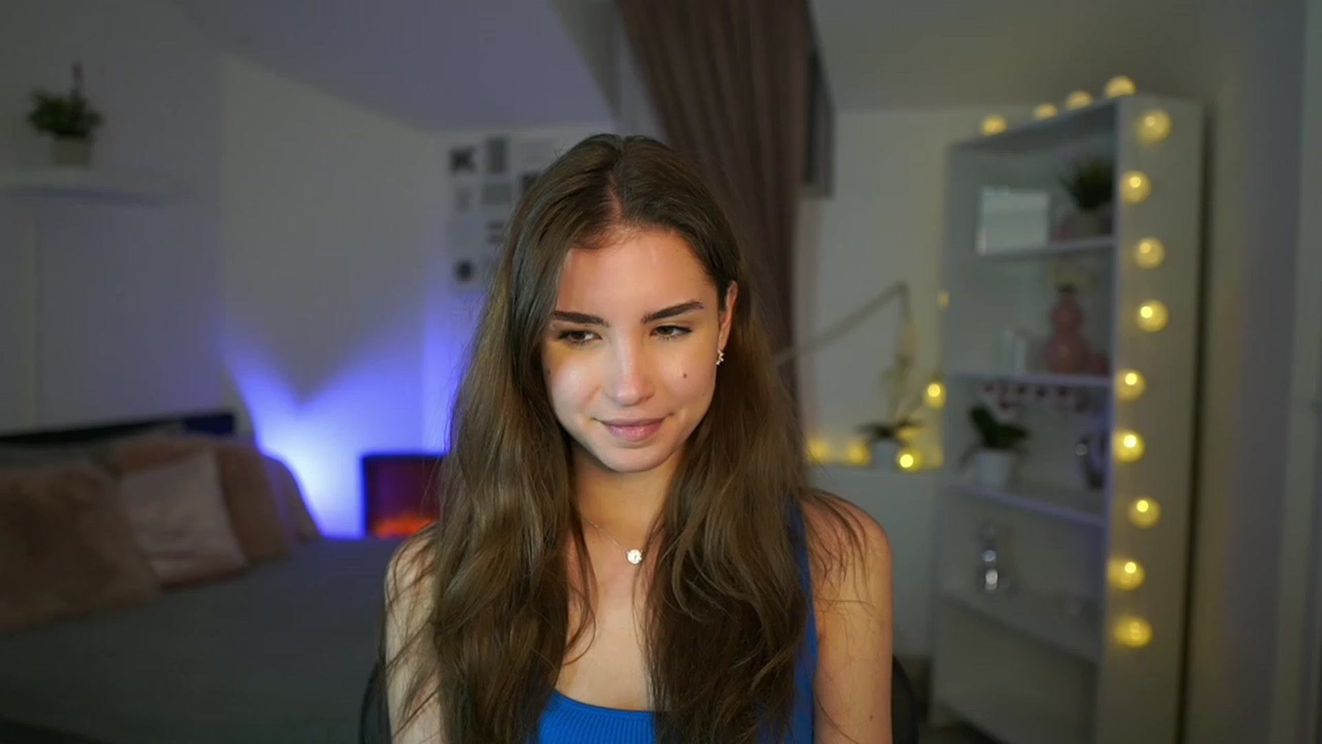 Gallery image thumbnail from Shy_jane's myfreecams stream on, 01/26/2023, 17:49 image 5 of 20