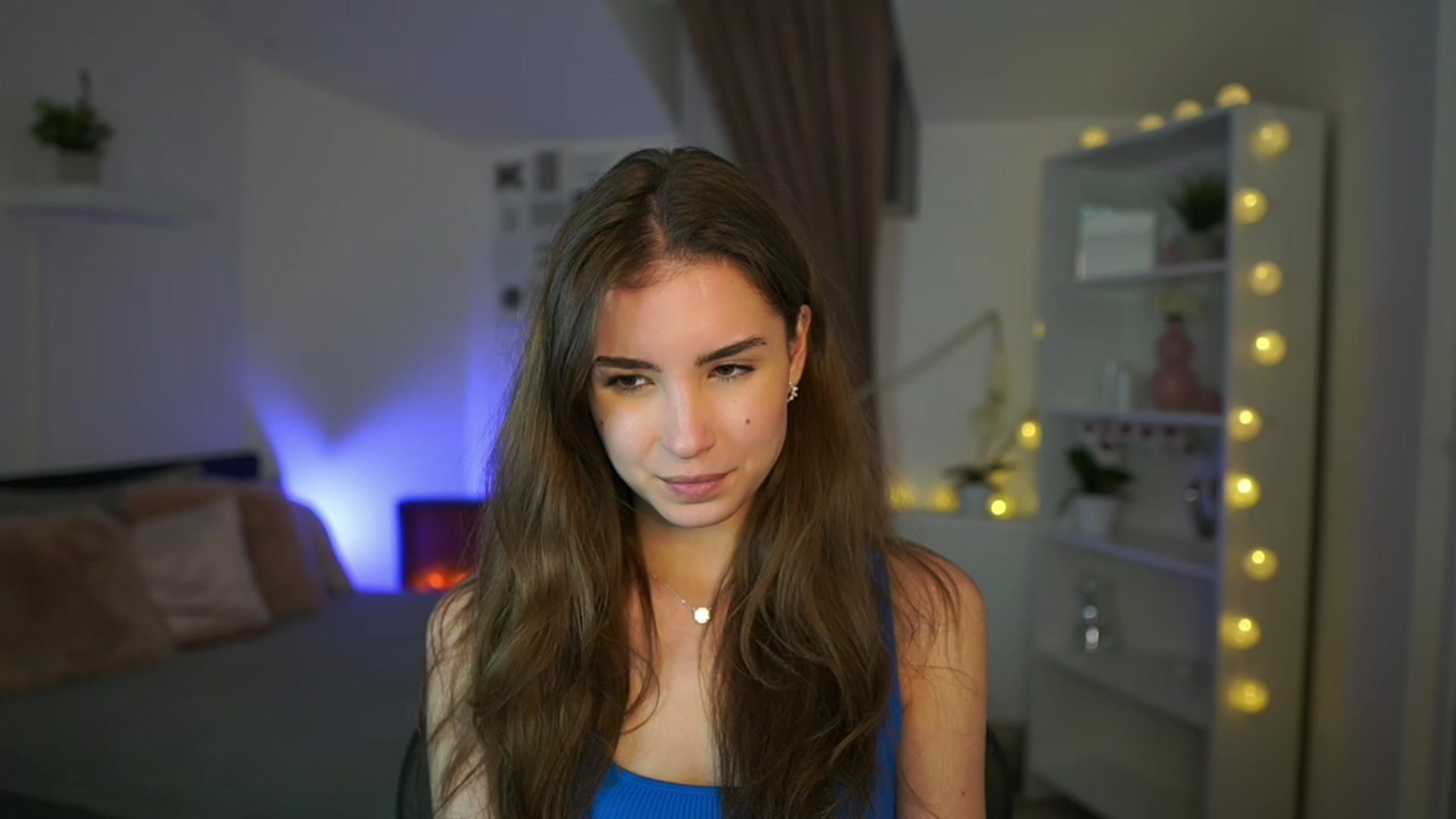 Gallery image thumbnail from Shy_jane's myfreecams stream on, 01/26/2023, 17:49 image 2 of 20