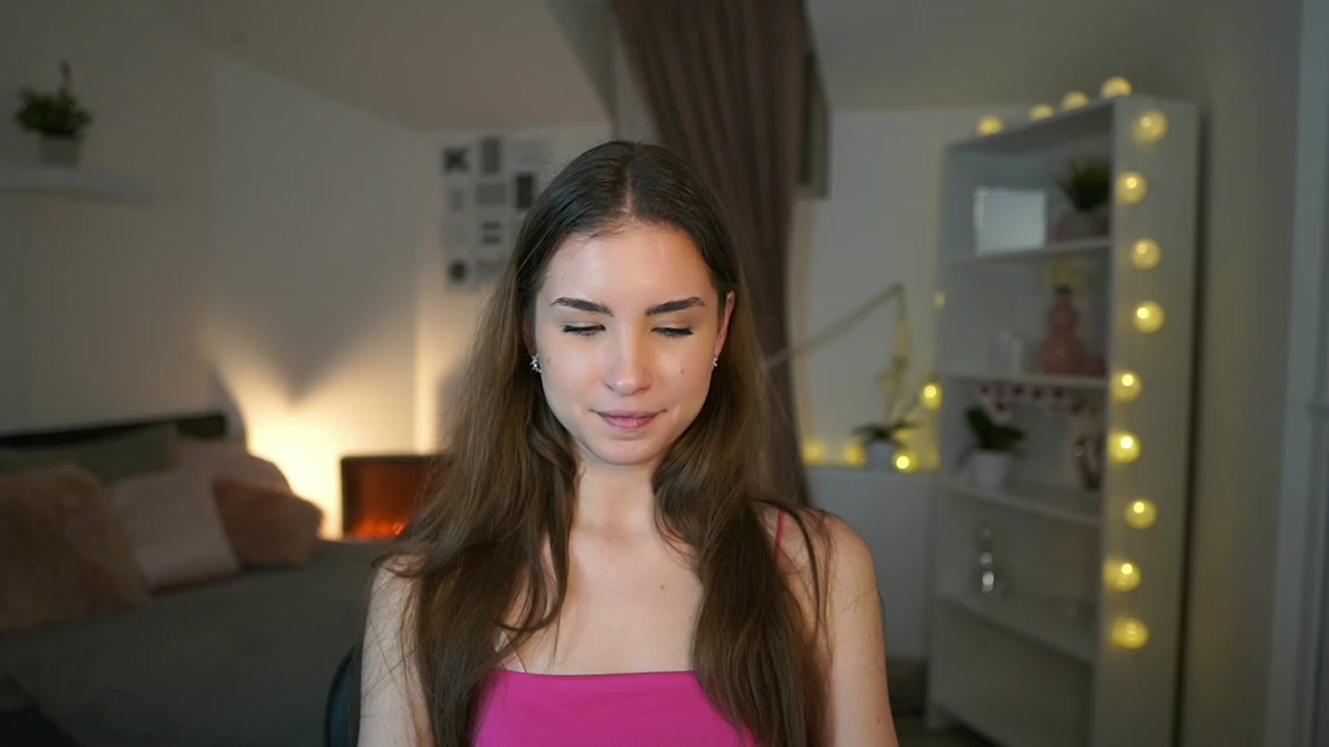 Gallery image thumbnail from Shy_jane's myfreecams stream on, 01/27/2023, 16:22 image 5 of 20