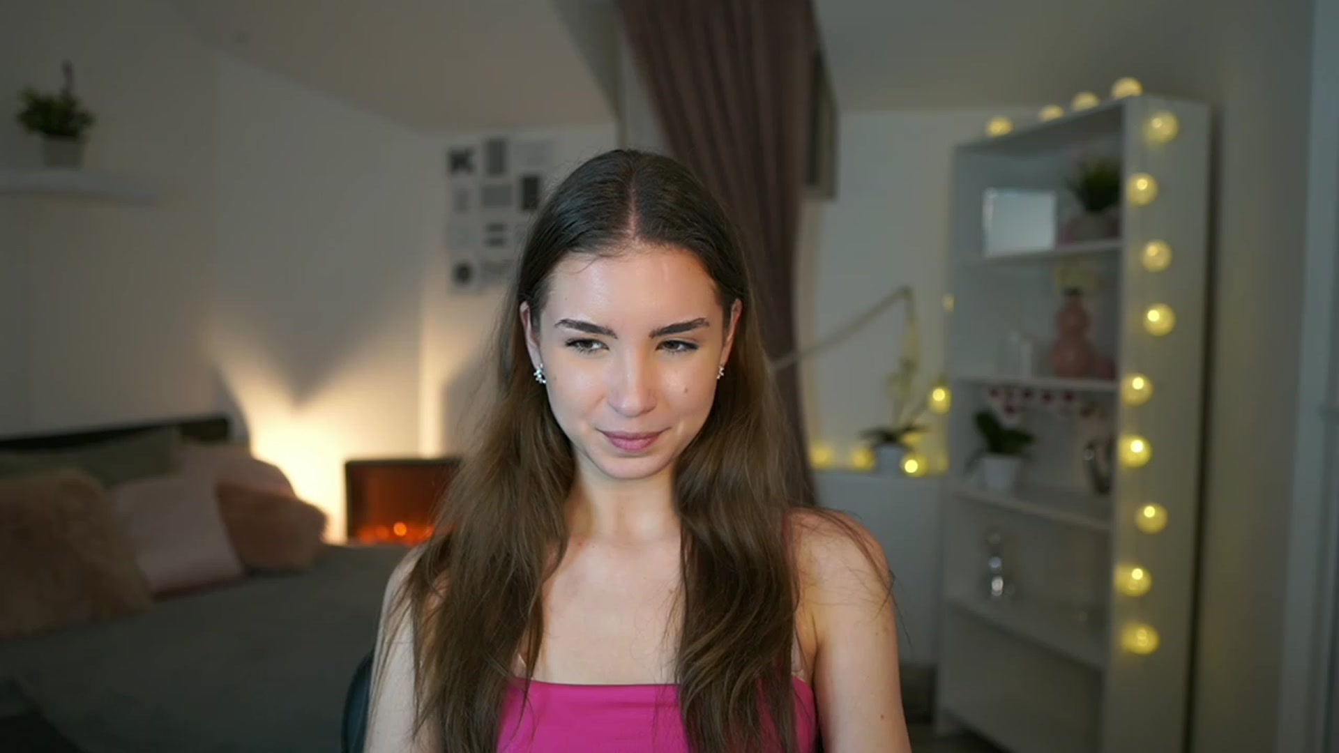 Gallery image thumbnail from Shy_jane's myfreecams stream on, 01/27/2023, 16:22 image 13 of 20