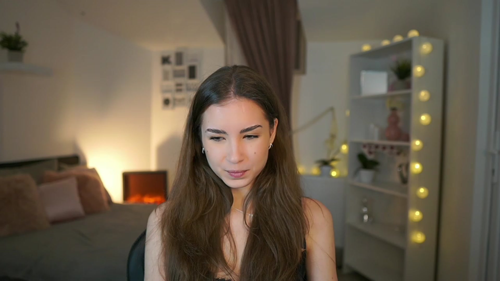 Gallery image thumbnail from Shy_jane's myfreecams stream on, 01/29/2023, 11:33 image 7 of 20
