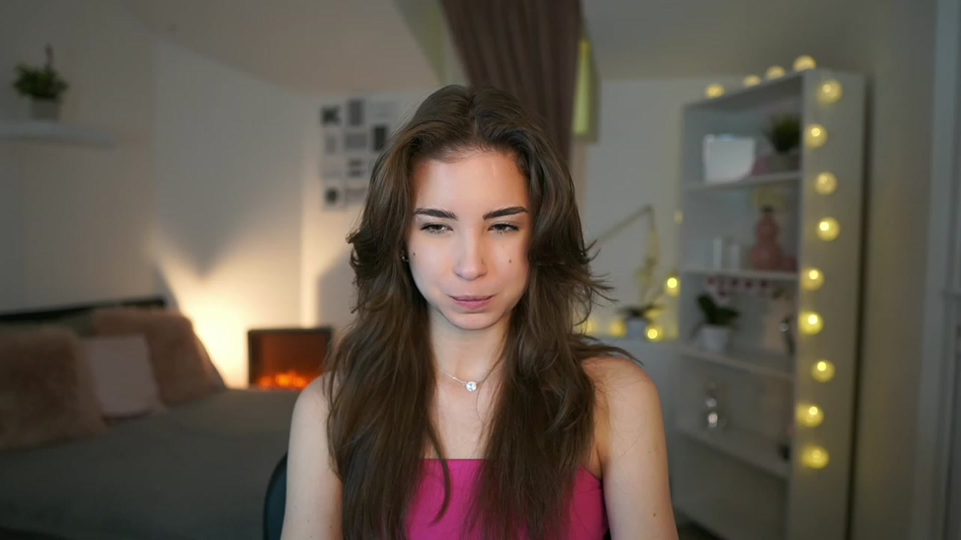 Gallery image thumbnail from Shy_jane's myfreecams stream on, 02/02/2023, 12:13 image 19 of 20