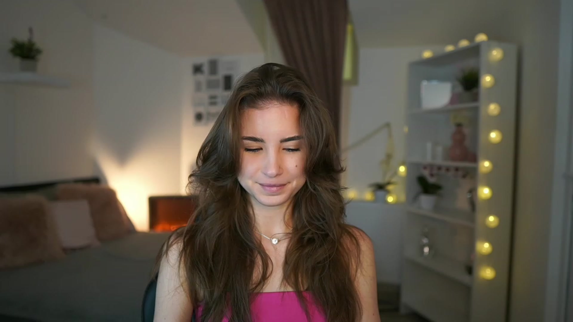Gallery image thumbnail from Shy_jane's myfreecams stream on, 02/02/2023, 14:47 image 18 of 20
