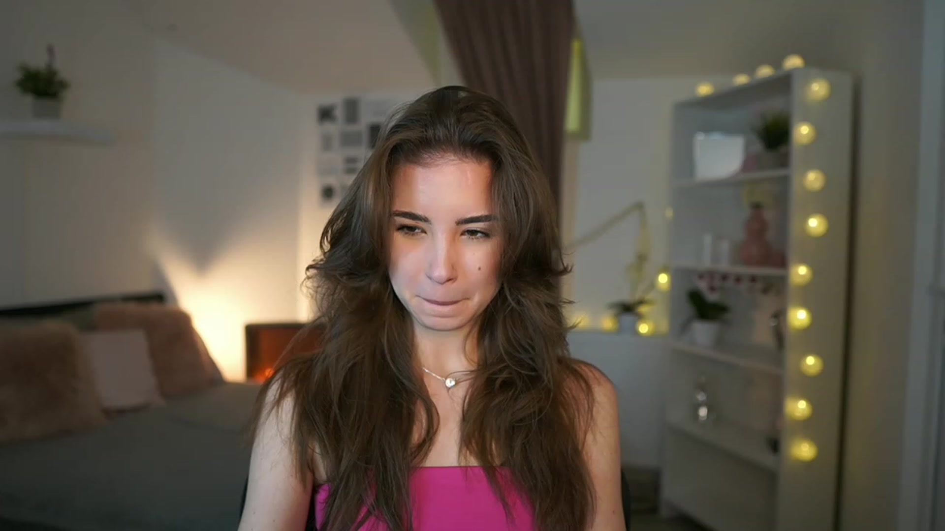 Gallery image thumbnail from Shy_jane's myfreecams stream on, 02/02/2023, 14:47 image 11 of 20