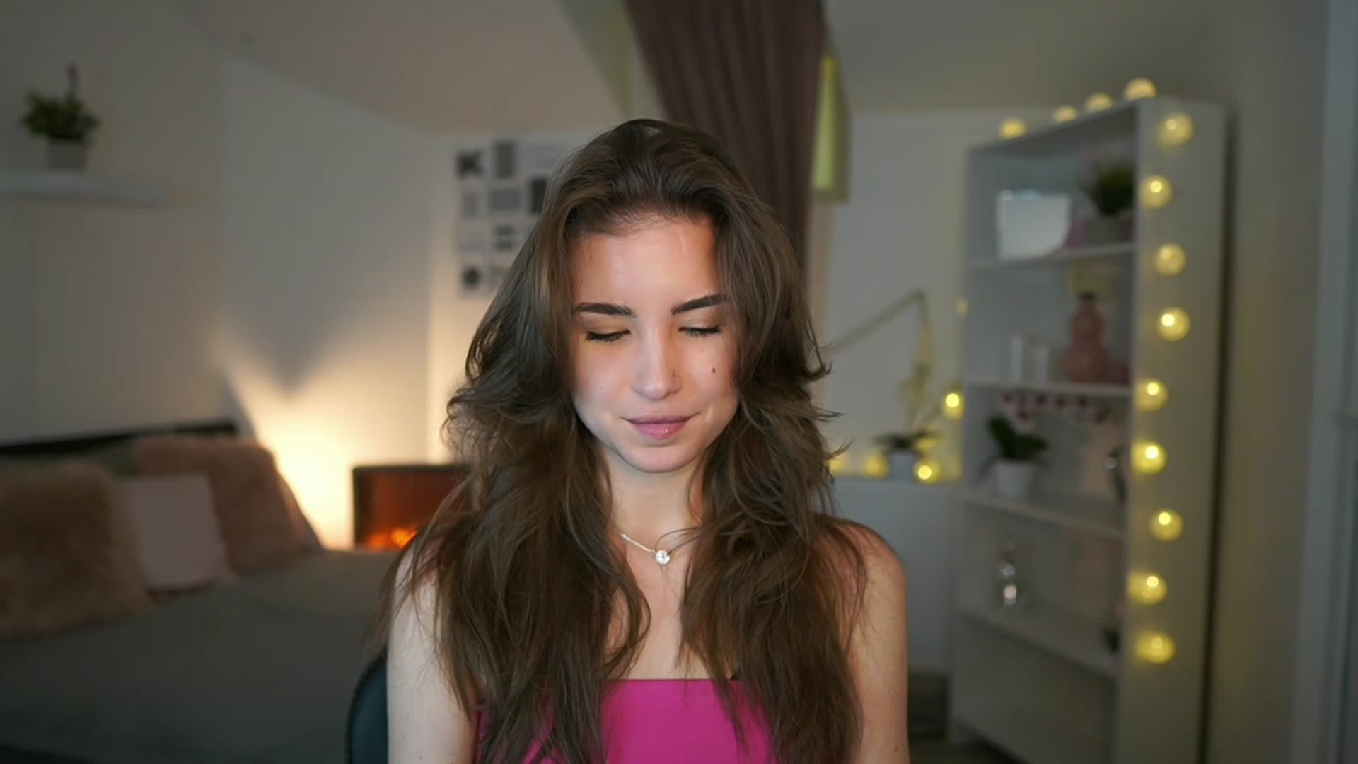 Gallery image thumbnail from Shy_jane's myfreecams stream on, 02/02/2023, 14:47 image 13 of 20