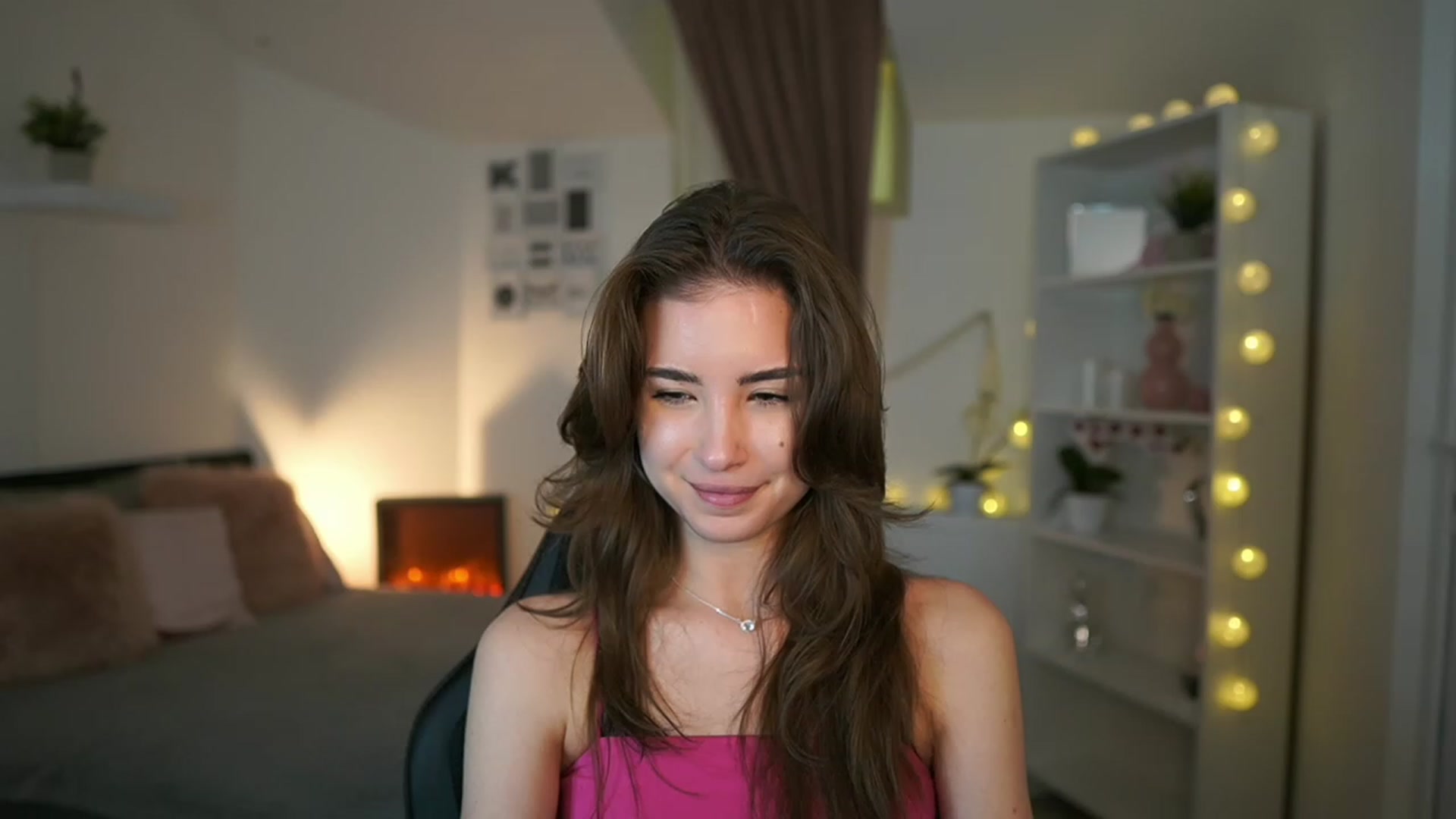 Gallery image thumbnail from Shy_jane's myfreecams stream on, 02/02/2023, 17:13 image 11 of 20