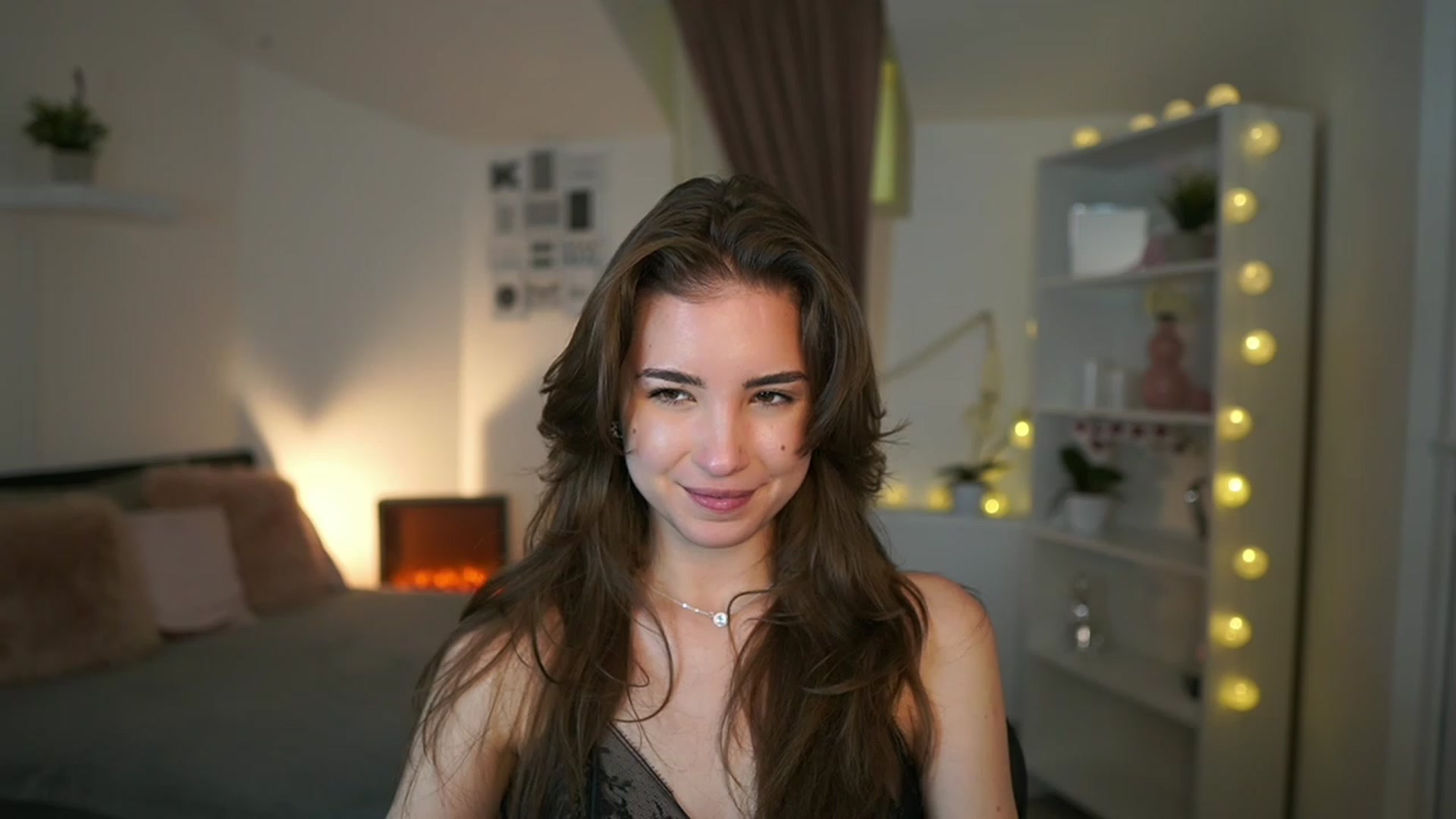 Gallery image thumbnail from Shy_jane's myfreecams stream on, 02/02/2023, 17:13 image 20 of 20