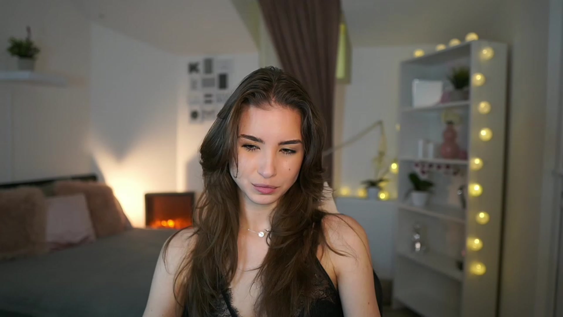 Gallery image thumbnail from Shy_jane's myfreecams stream on, 02/03/2023, 14:12 image 19 of 20