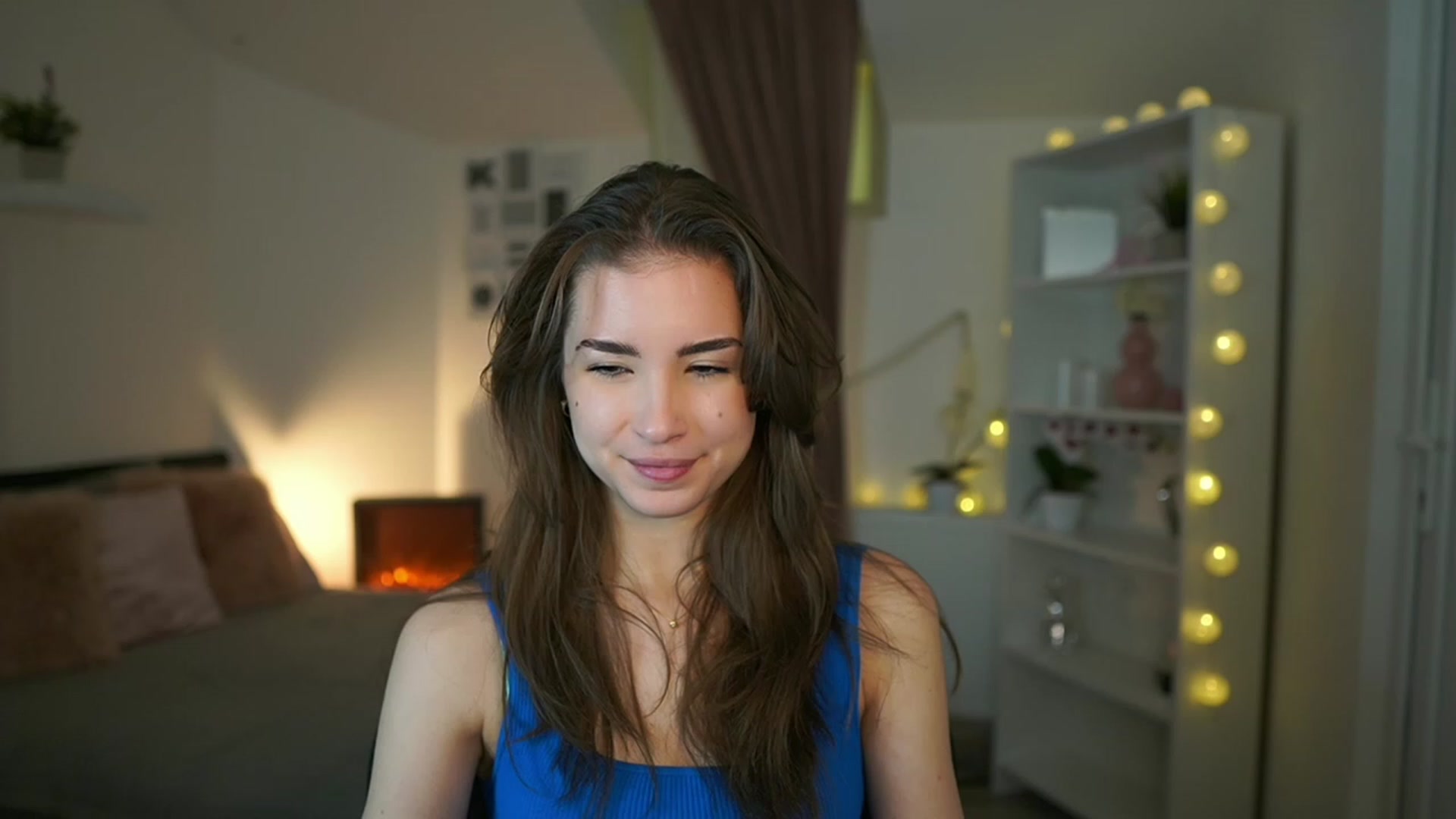 Gallery image thumbnail from Shy_jane's myfreecams stream on, 02/06/2023, 18:09 image 2 of 20