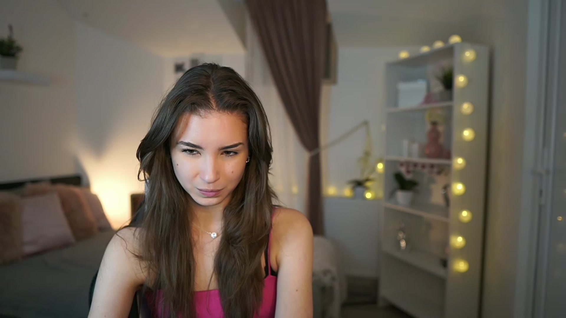 Gallery image thumbnail from Shy_jane's myfreecams stream on, 02/09/2023, 13:56 image 1 of 20