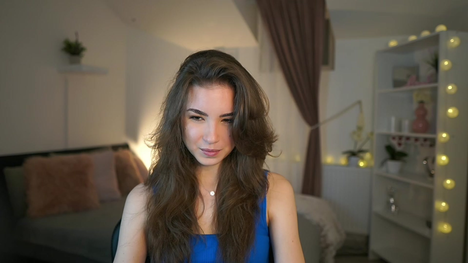 Gallery image thumbnail from Shy_jane's myfreecams stream on, 02/23/2023, 09:56 image 6 of 20