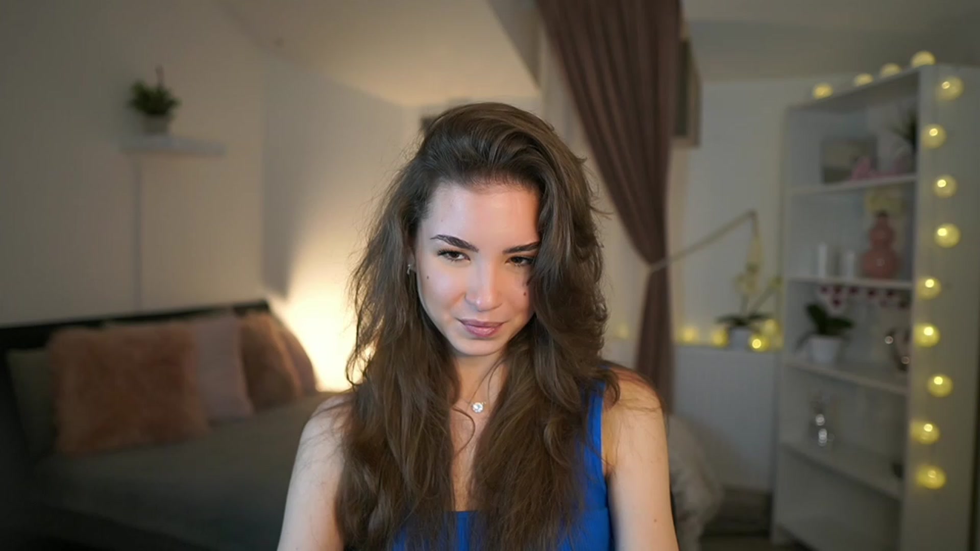 Gallery image thumbnail from Shy_jane's myfreecams stream on, 02/23/2023, 11:13 image 3 of 20