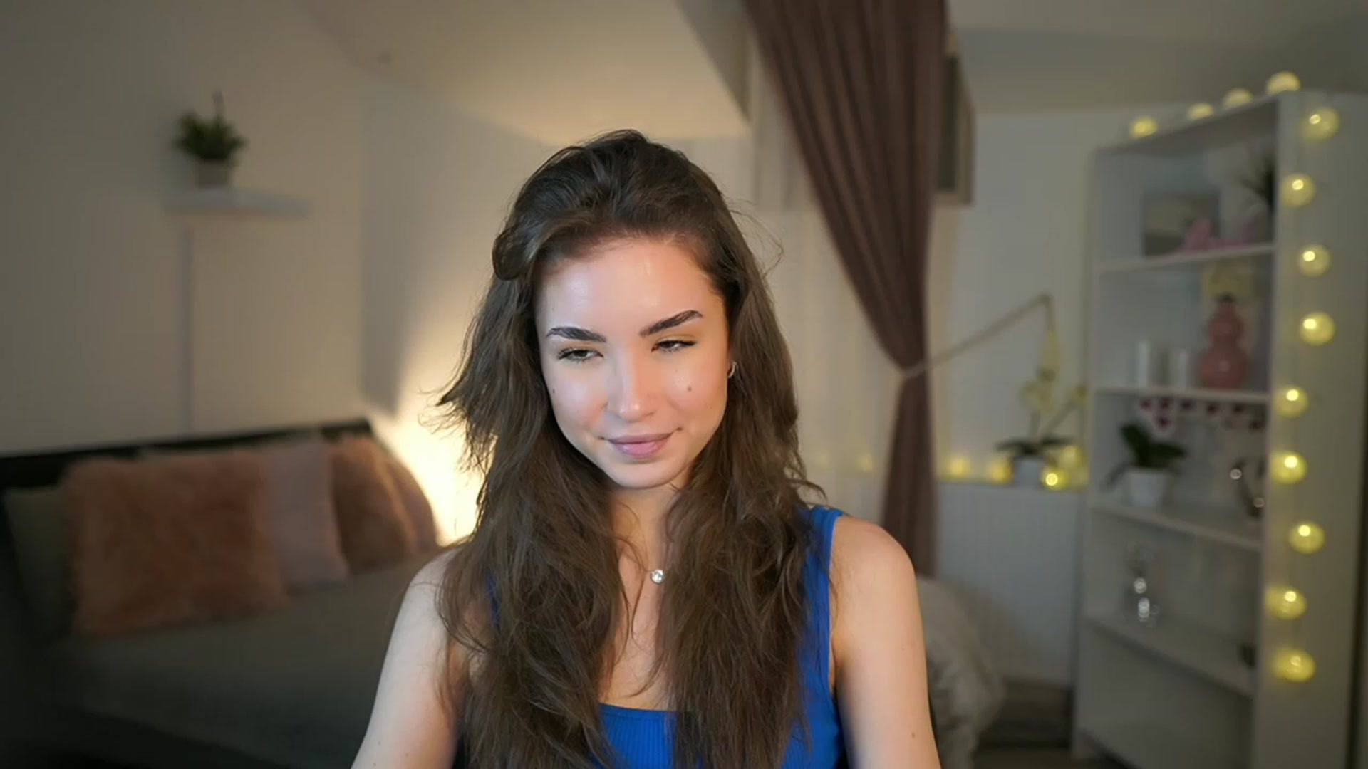 Gallery image thumbnail from Shy_jane's myfreecams stream on, 02/23/2023, 11:50 image 4 of 20