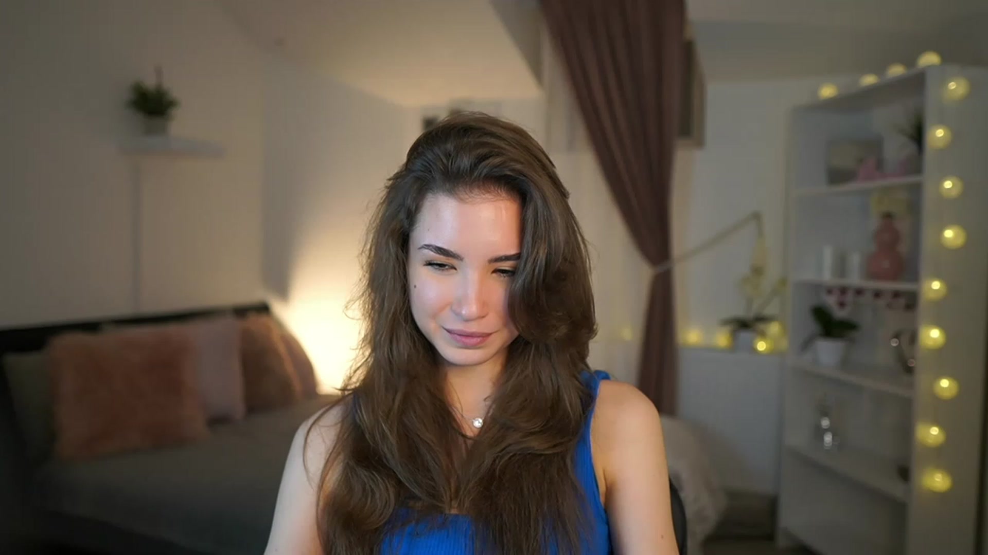 Gallery image thumbnail from Shy_jane's myfreecams stream on, 02/23/2023, 13:59 image 13 of 20