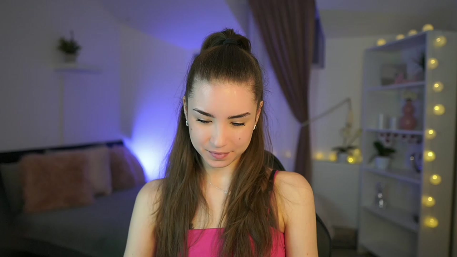 Gallery image thumbnail from Shy_jane's myfreecams stream on, 02/26/2023, 10:30 image 2 of 20