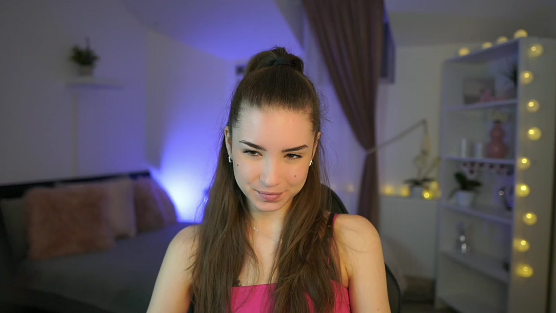 Gallery image thumbnail from Shy_jane's myfreecams stream on, 02/26/2023, 10:30 image 4 of 20