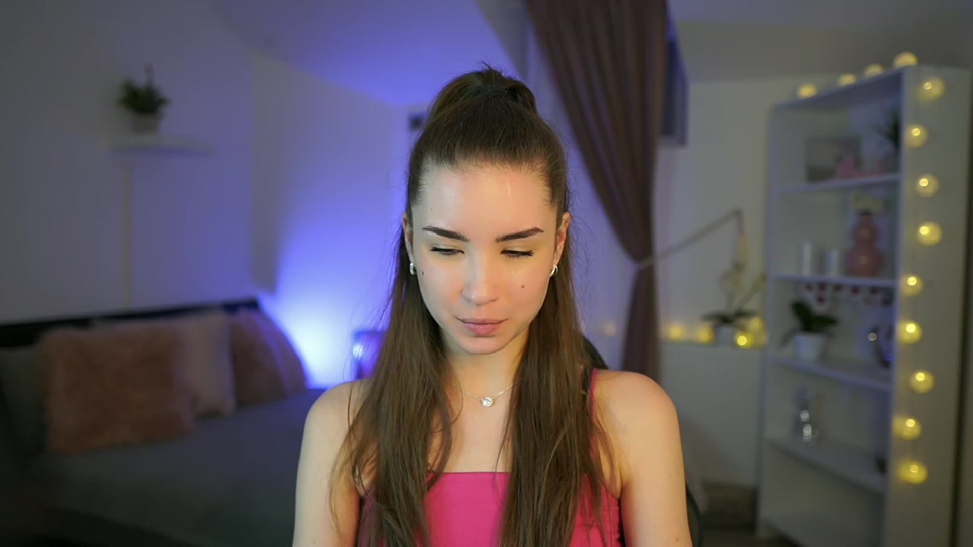 Gallery image thumbnail from Shy_jane's myfreecams stream on, 02/26/2023, 13:29 image 13 of 20