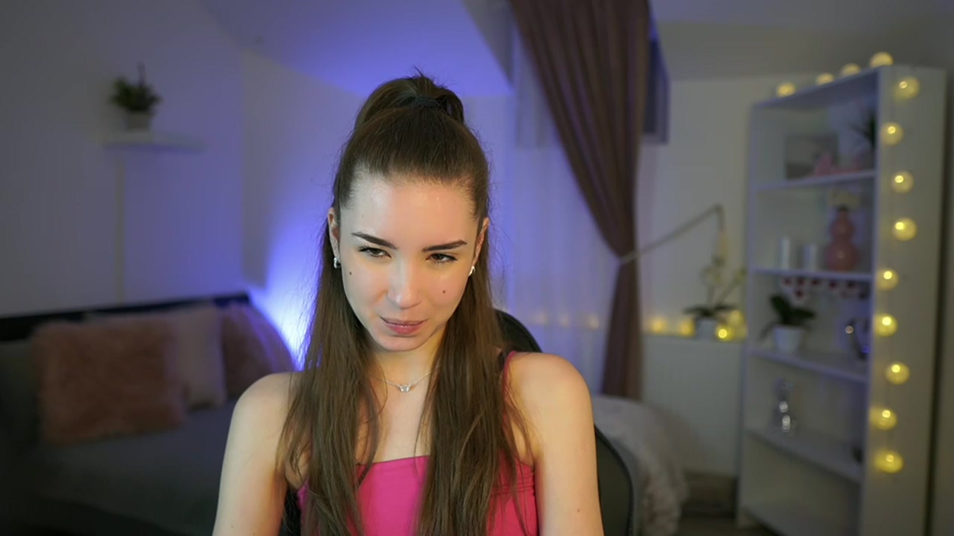 Gallery image thumbnail from Shy_jane's myfreecams stream on, 02/26/2023, 13:29 image 16 of 20