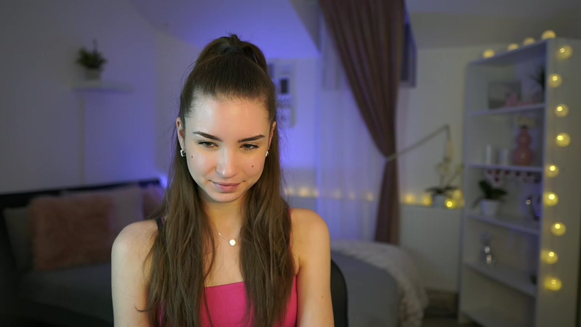 Gallery image thumbnail from Shy_jane's myfreecams stream on, 02/26/2023, 14:14 image 9 of 20