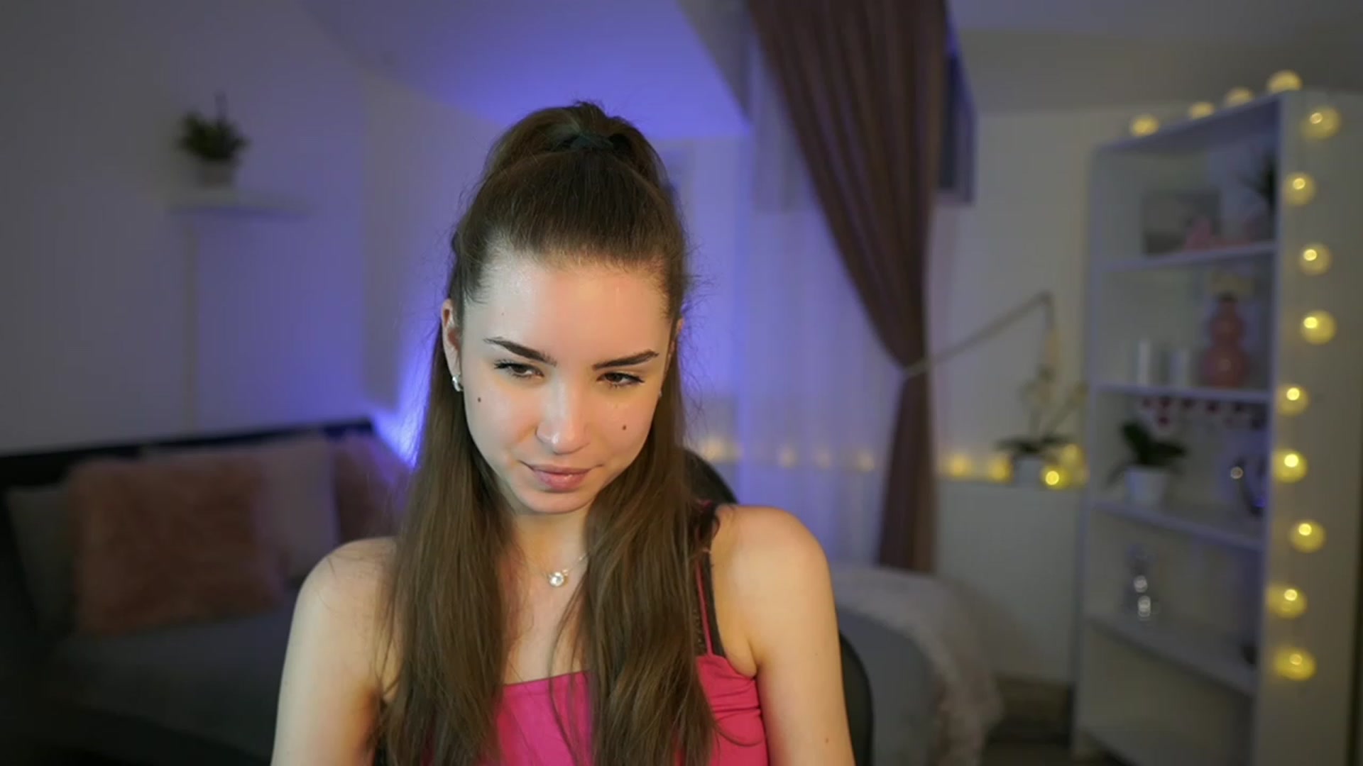 Gallery image thumbnail from Shy_jane's myfreecams stream on, 02/26/2023, 16:42 image 2 of 20