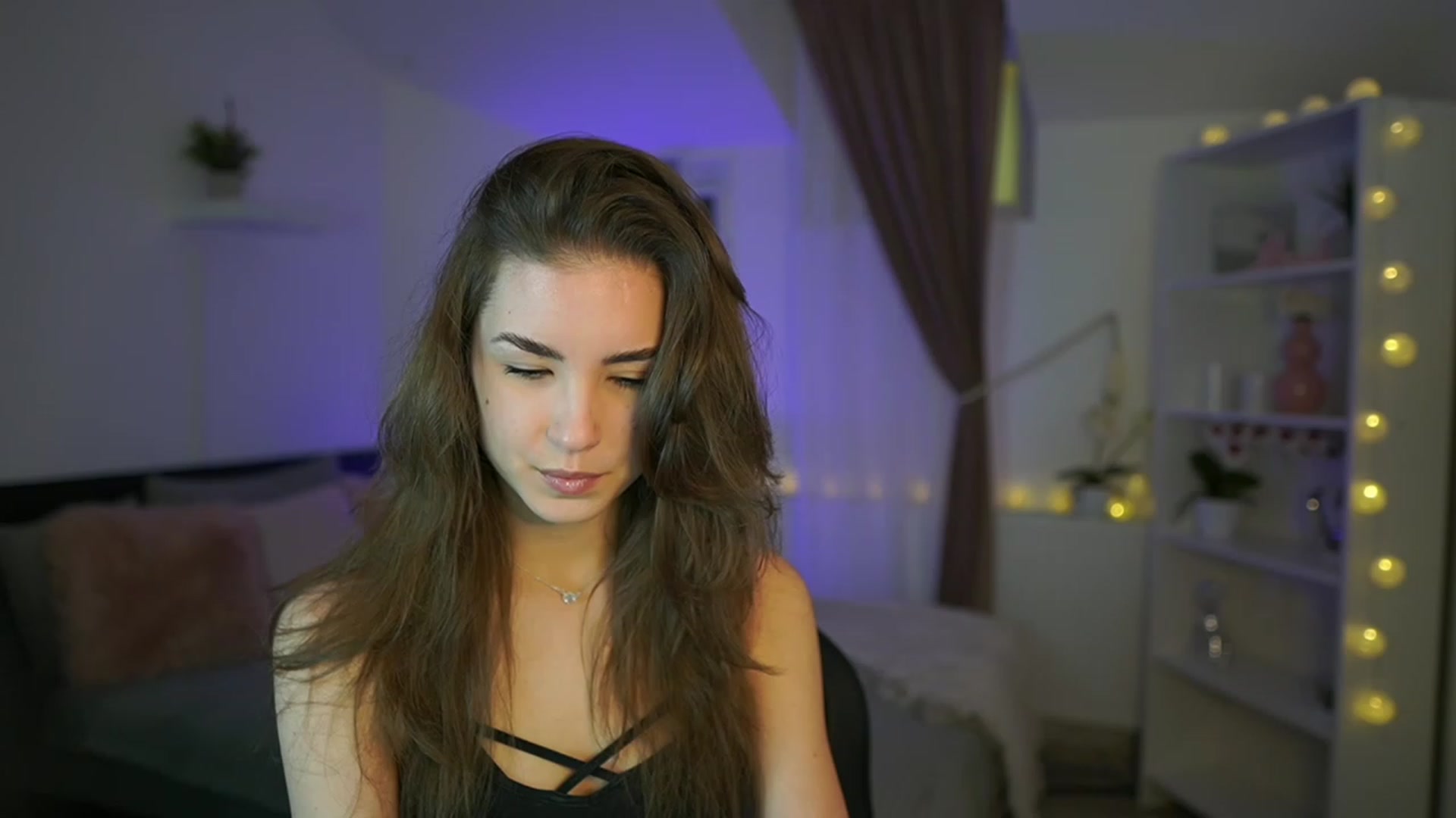 Gallery image thumbnail from Shy_jane's myfreecams stream on, 02/27/2023, 14:23 image 5 of 20