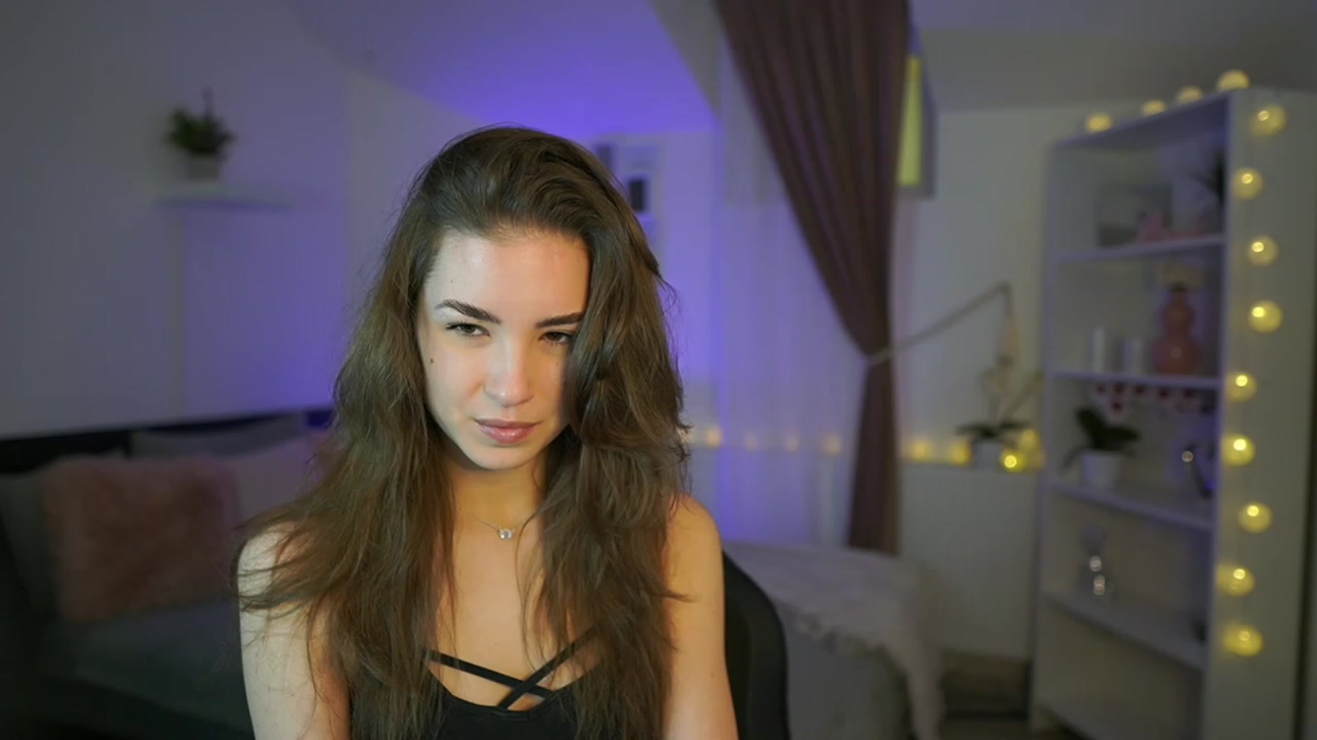 Gallery image thumbnail from Shy_jane's myfreecams stream on, 02/27/2023, 14:23 image 9 of 20