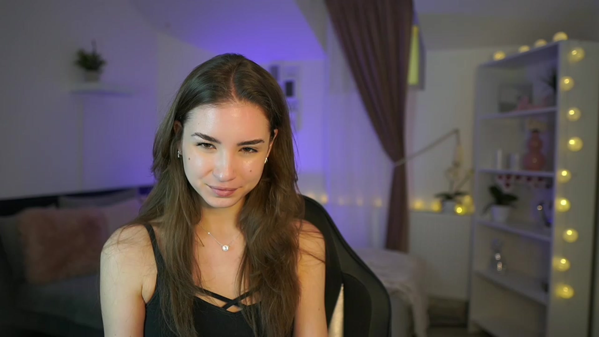 Gallery image thumbnail from Shy_jane's myfreecams stream on, 02/27/2023, 17:51 image 11 of 20