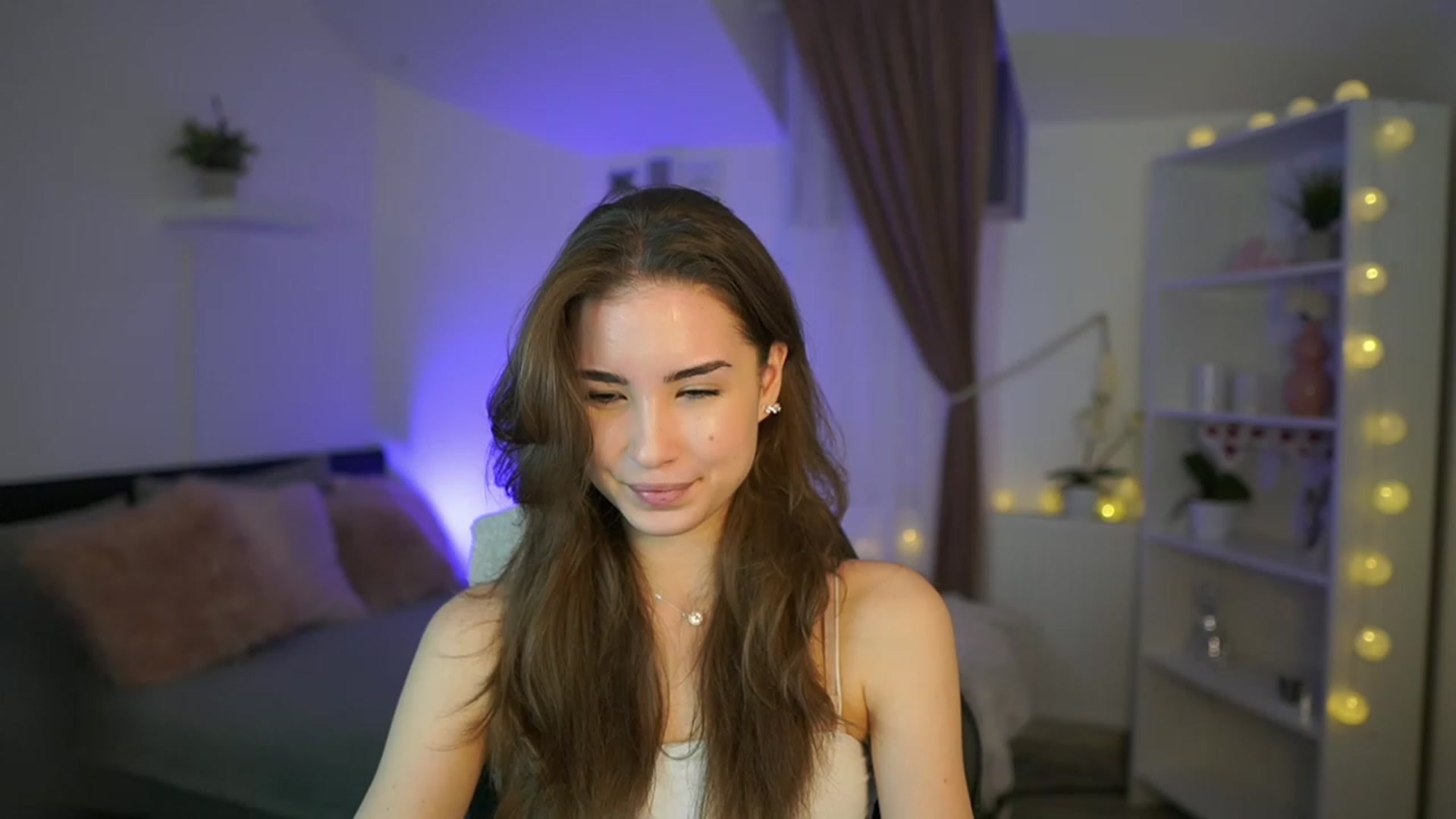 Gallery image thumbnail from Shy_jane's myfreecams stream on, 03/02/2023, 11:23 image 3 of 20