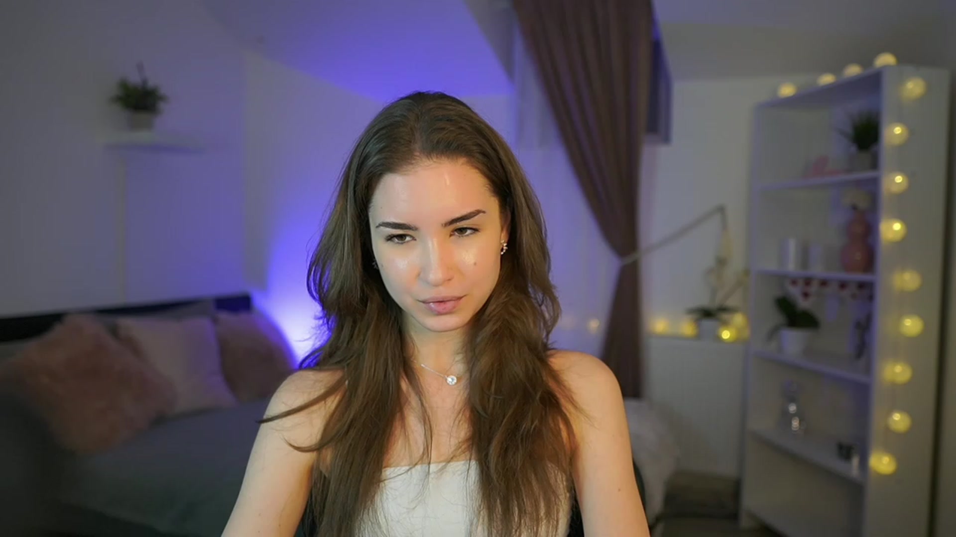 Gallery image thumbnail from Shy_jane's myfreecams stream on, 03/02/2023, 13:53 image 7 of 20