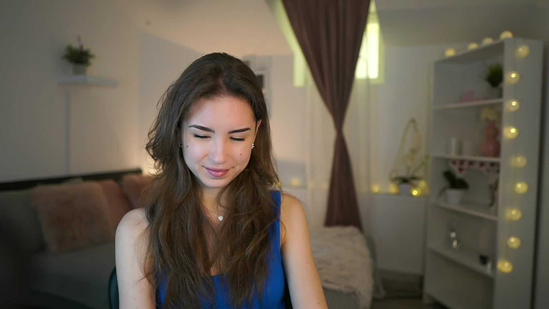 Gallery image thumbnail from Shy_jane's myfreecams stream on, 03/05/2023, 09:53 image 9 of 20