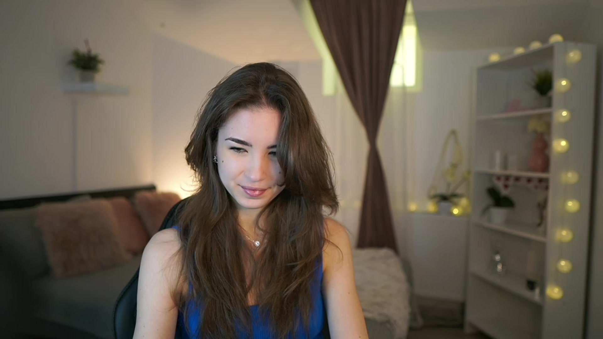 Gallery image thumbnail from Shy_jane's myfreecams stream on, 03/05/2023, 09:53 image 5 of 20