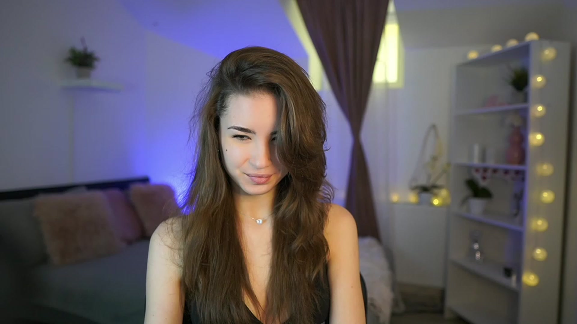 Gallery image thumbnail from Shy_jane's myfreecams stream on, 03/05/2023, 10:17 image 9 of 20