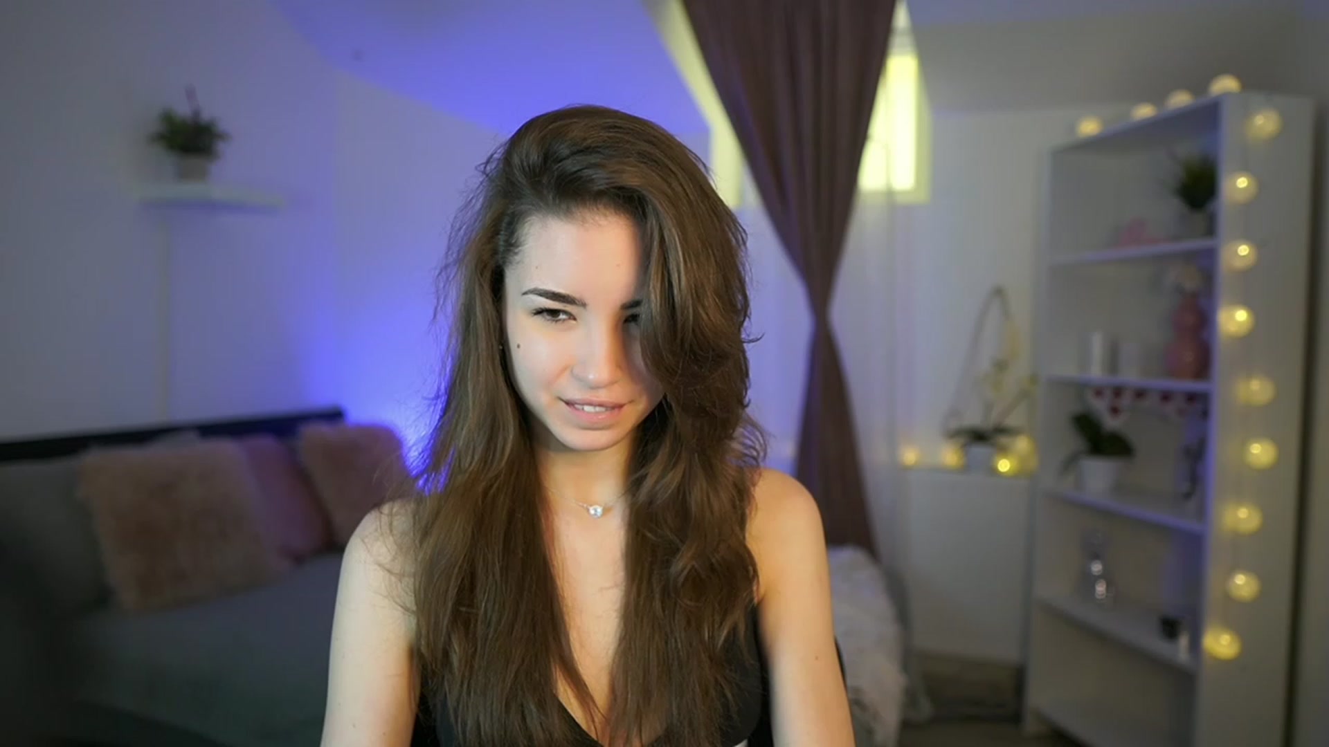 Gallery image thumbnail from Shy_jane's myfreecams stream on, 03/05/2023, 10:17 image 8 of 20