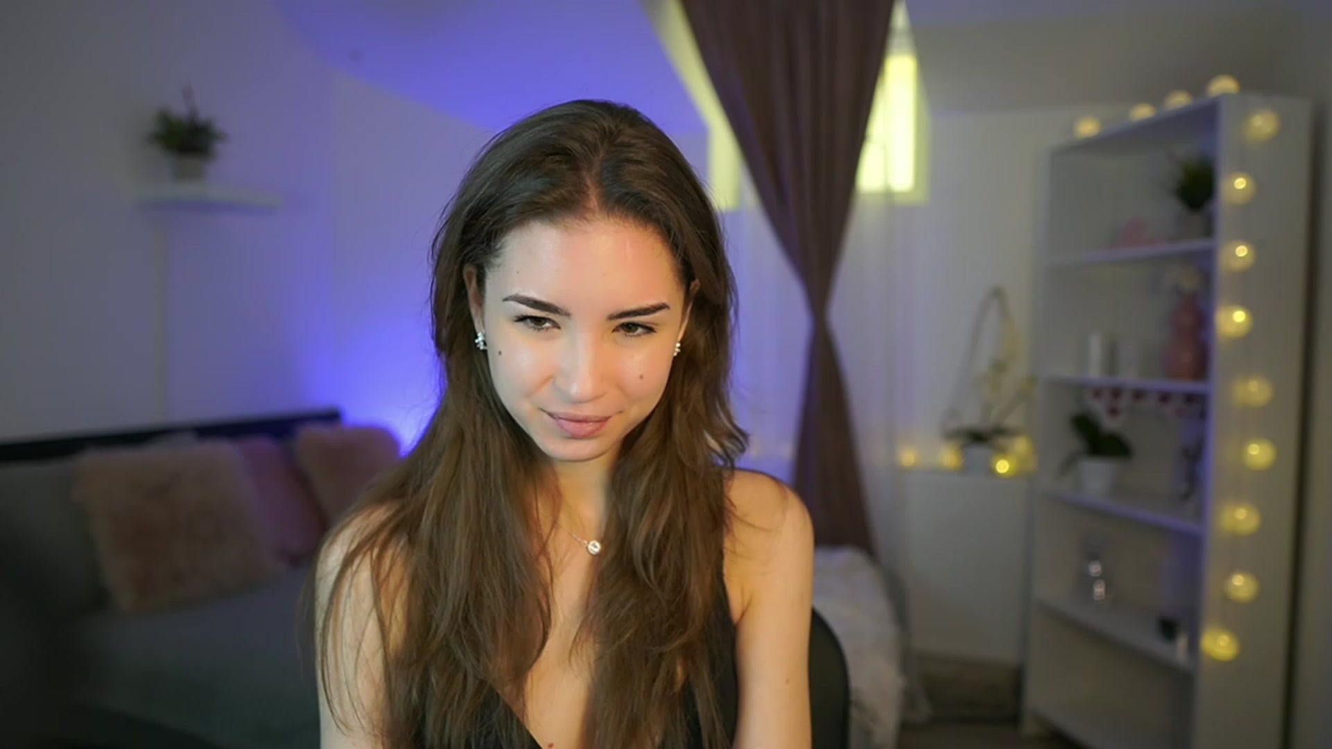 Gallery image thumbnail from Shy_jane's myfreecams stream on, 03/05/2023, 10:46 image 8 of 20