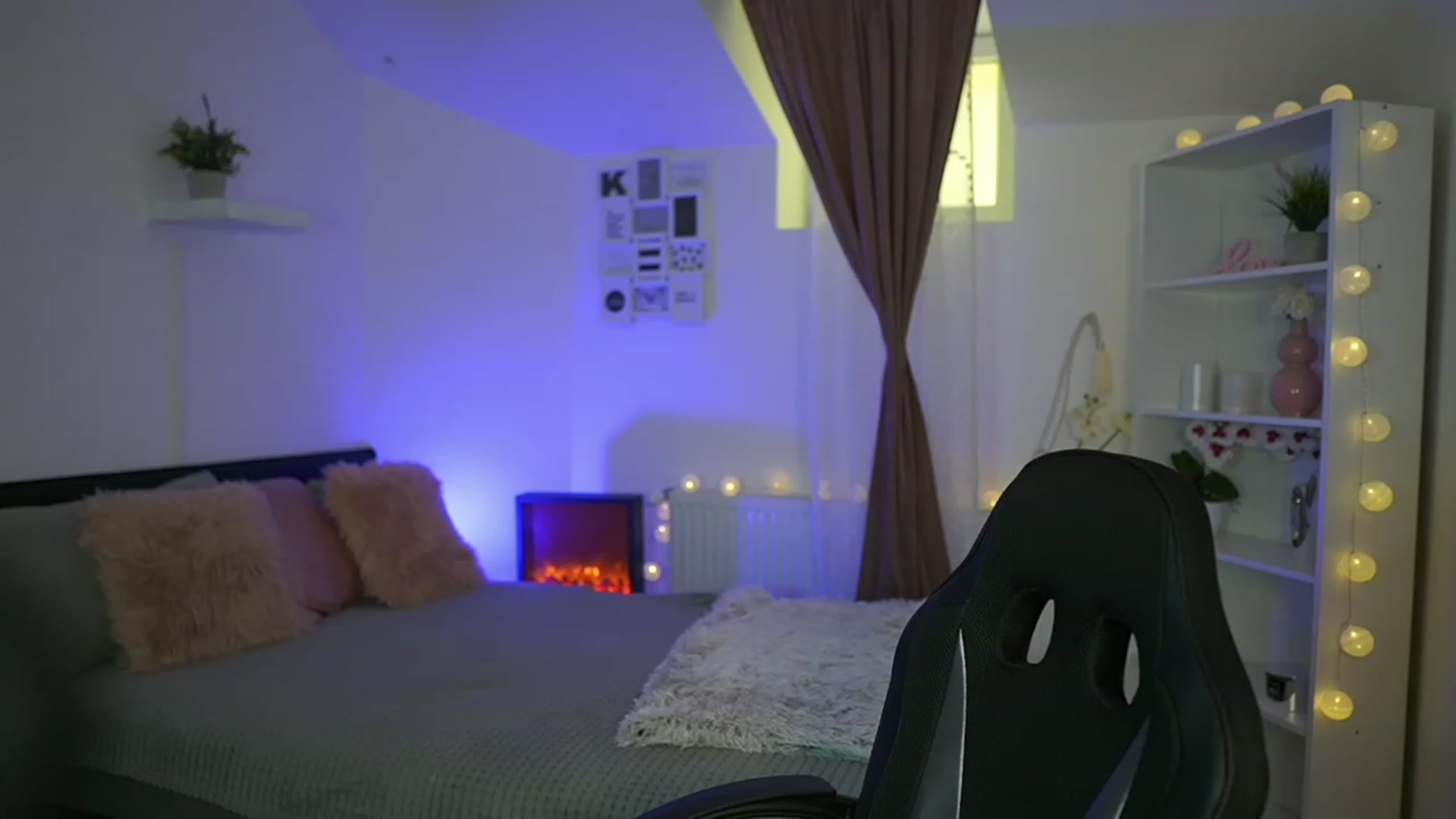 Gallery image thumbnail from Shy_jane's myfreecams stream on, 03/05/2023, 10:46 image 6 of 20