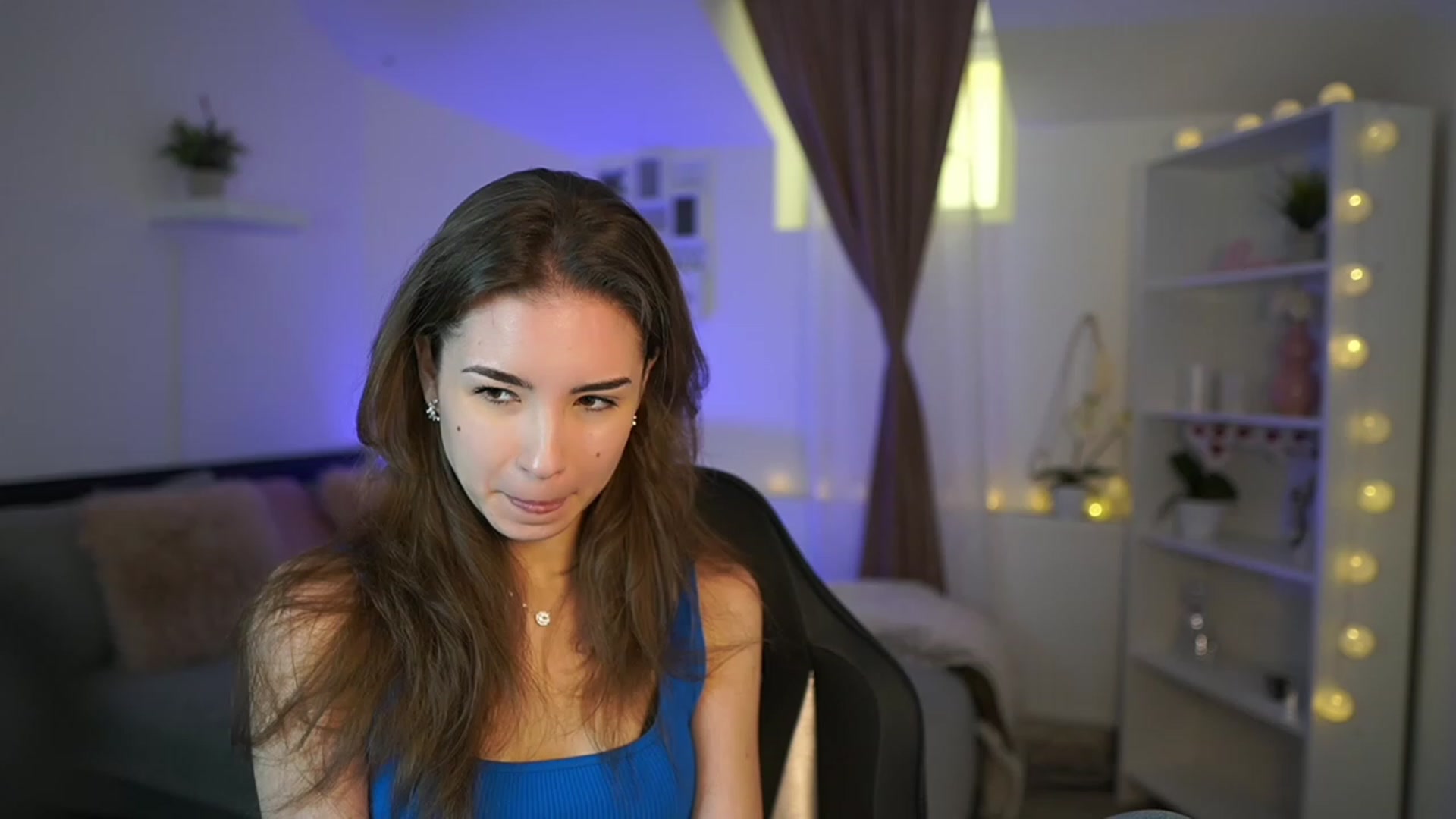 Gallery image thumbnail from Shy_jane's myfreecams stream on, 03/05/2023, 11:26 image 11 of 20