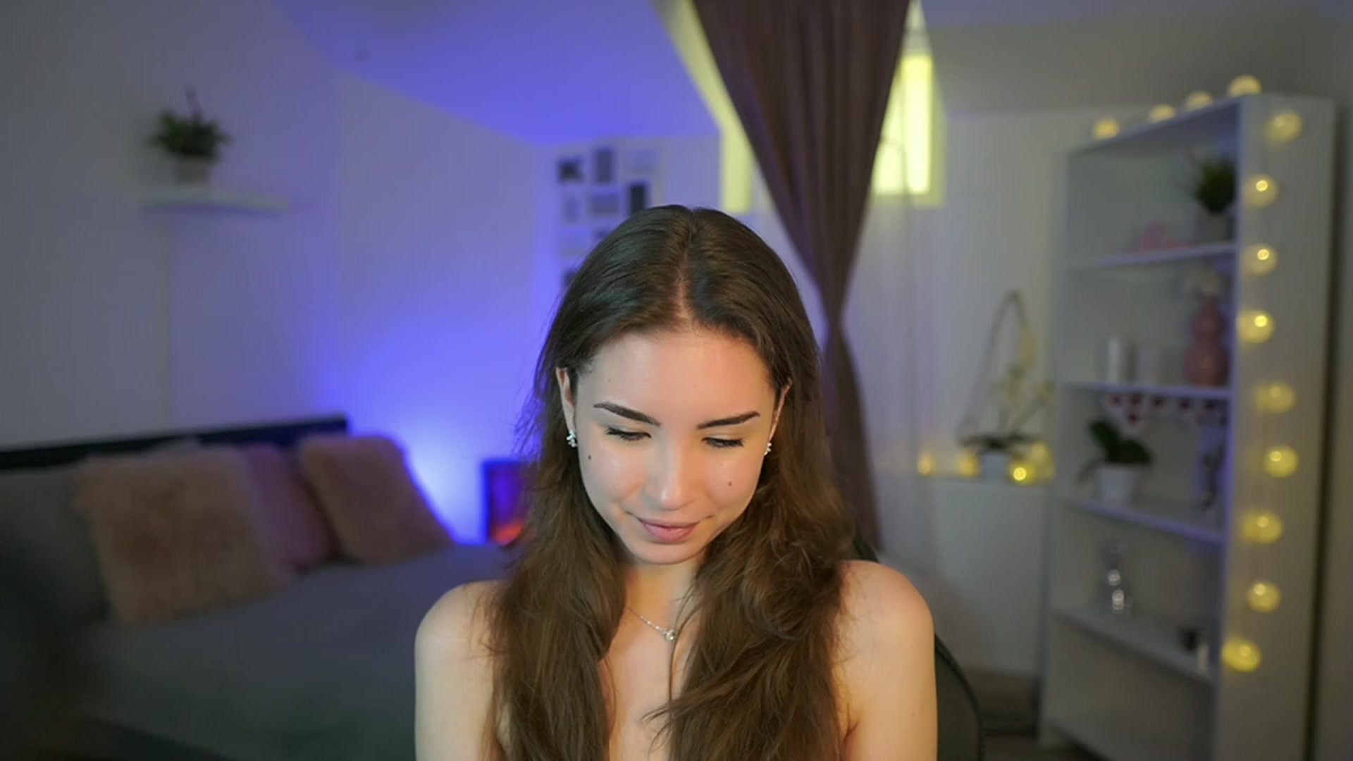 Gallery image thumbnail from Shy_jane's myfreecams stream on, 03/05/2023, 11:55 image 11 of 20