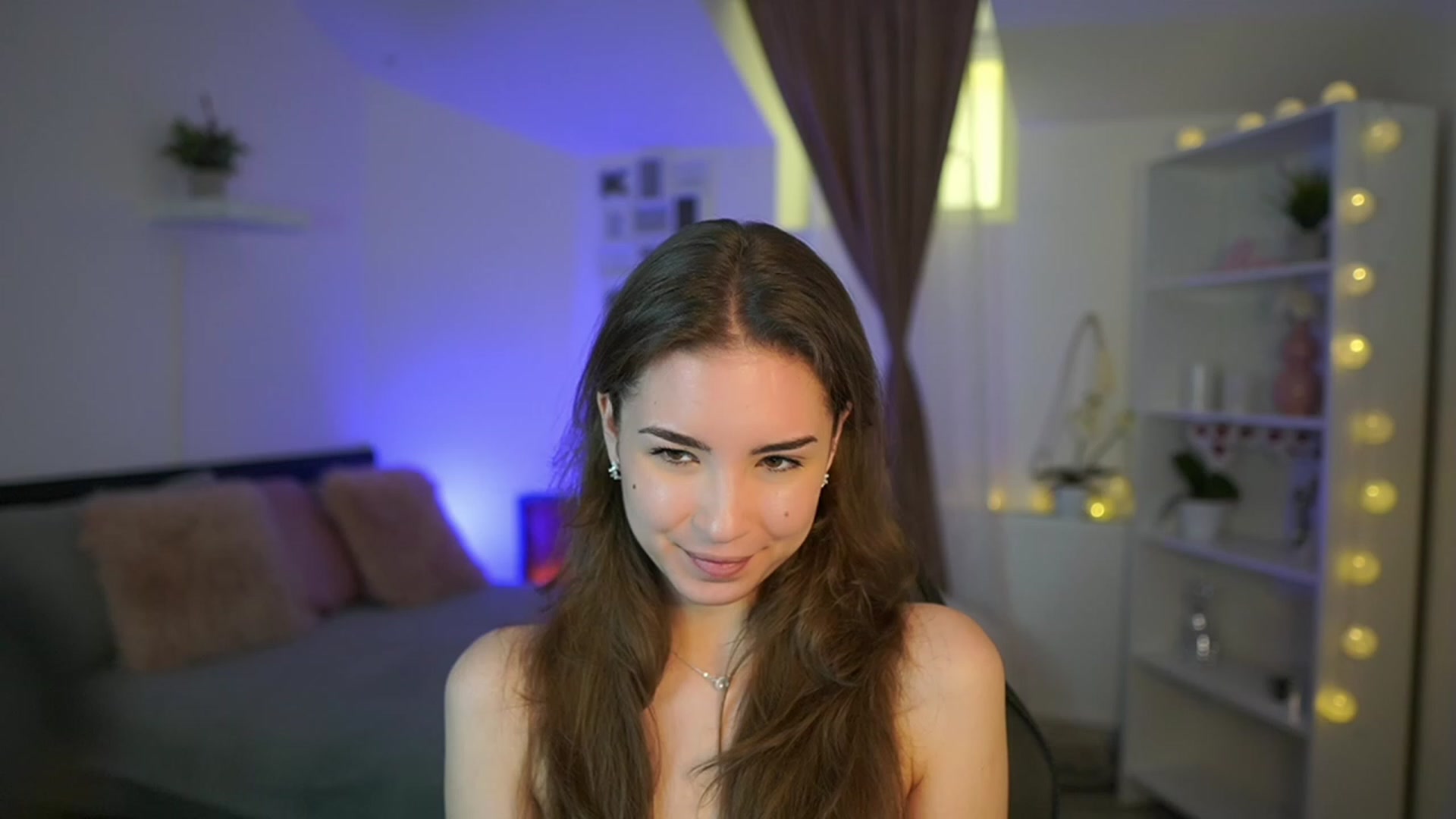 Gallery image thumbnail from Shy_jane's myfreecams stream on, 03/05/2023, 11:55 image 10 of 20