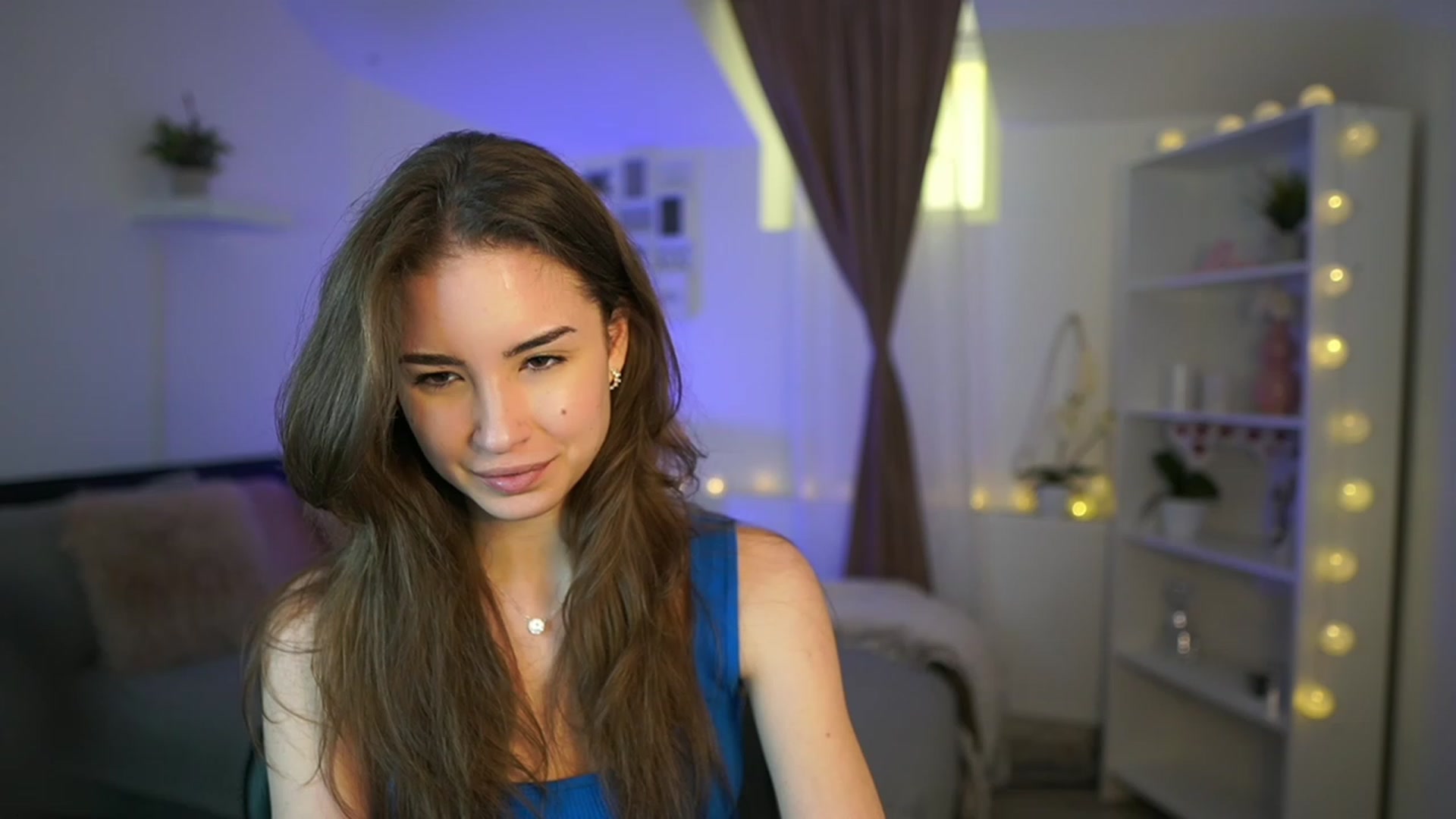 Gallery image thumbnail from Shy_jane's myfreecams stream on, 03/05/2023, 13:54 image 3 of 20