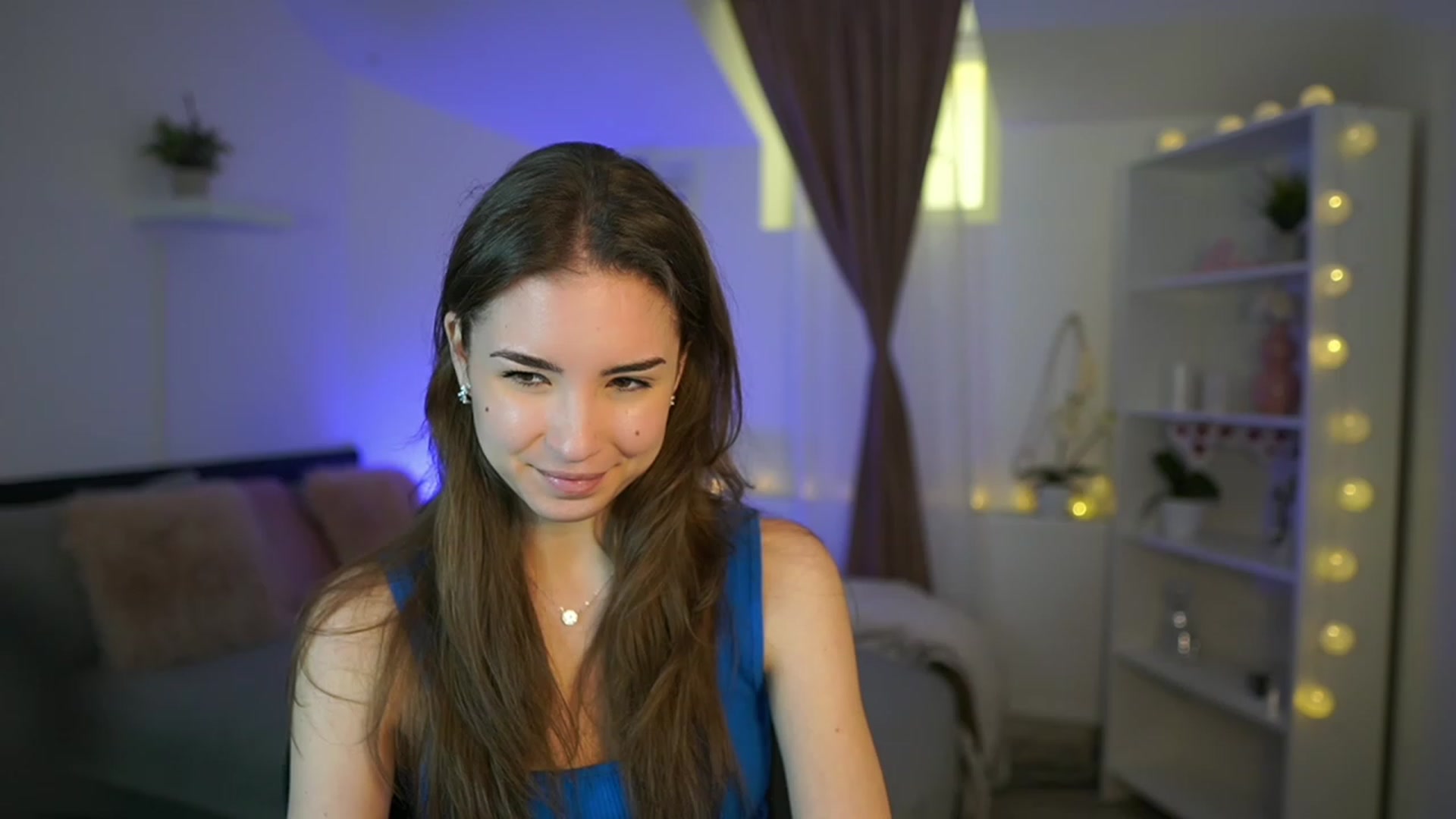 Gallery image thumbnail from Shy_jane's myfreecams stream on, 03/05/2023, 13:54 image 5 of 20