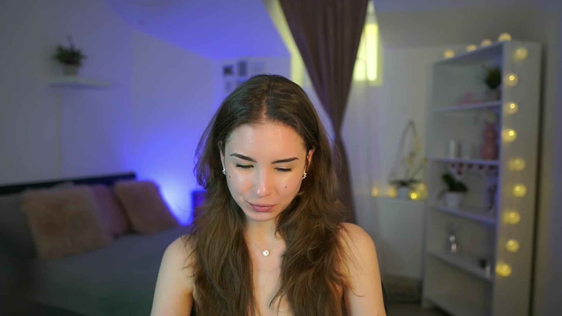 Gallery image thumbnail from Shy_jane's myfreecams stream on, 03/05/2023, 15:58 image 19 of 20