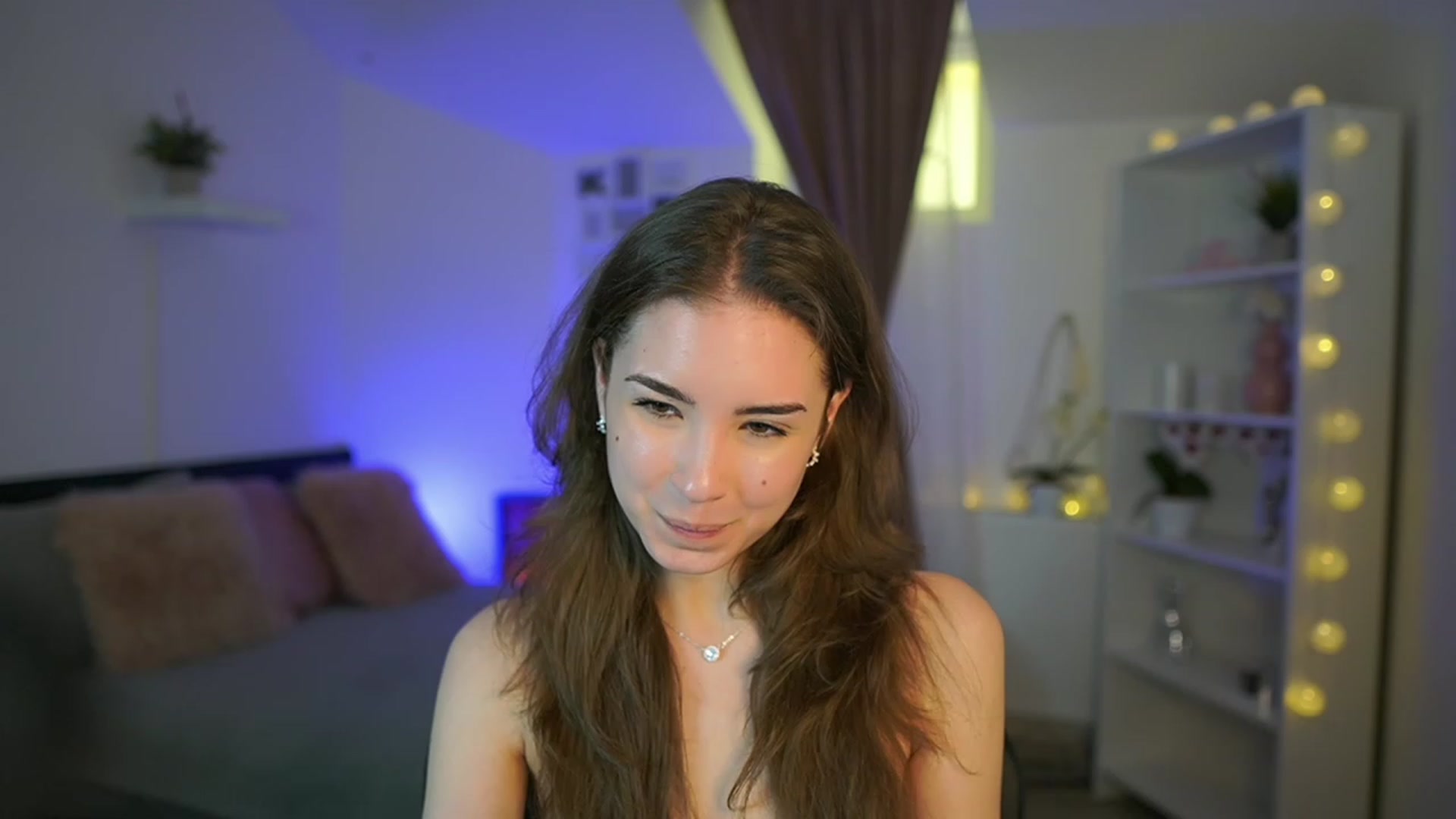 Gallery image thumbnail from Shy_jane's myfreecams stream on, 03/05/2023, 15:58 image 17 of 20