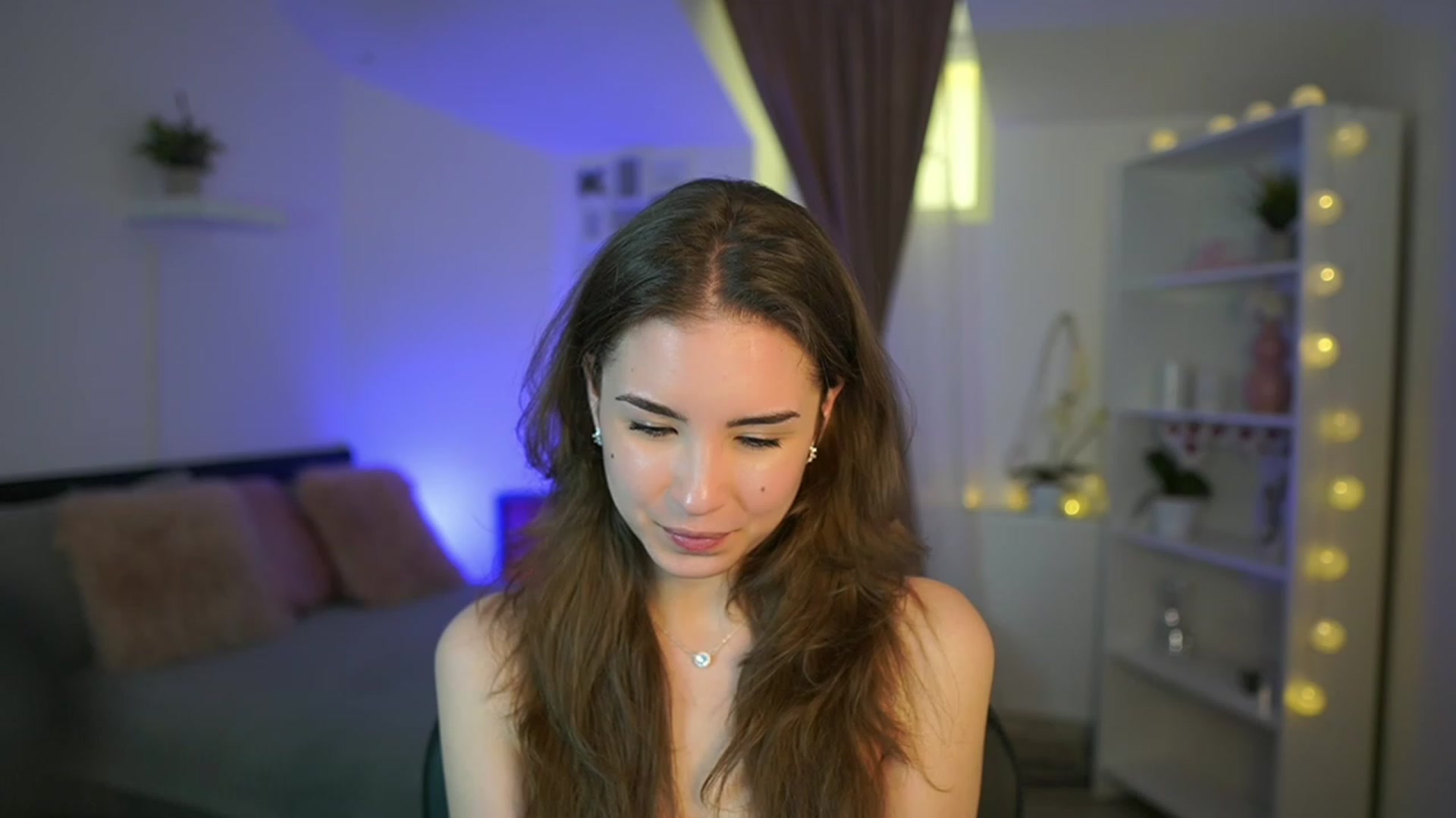 Gallery image thumbnail from Shy_jane's myfreecams stream on, 03/05/2023, 15:58 image 18 of 20
