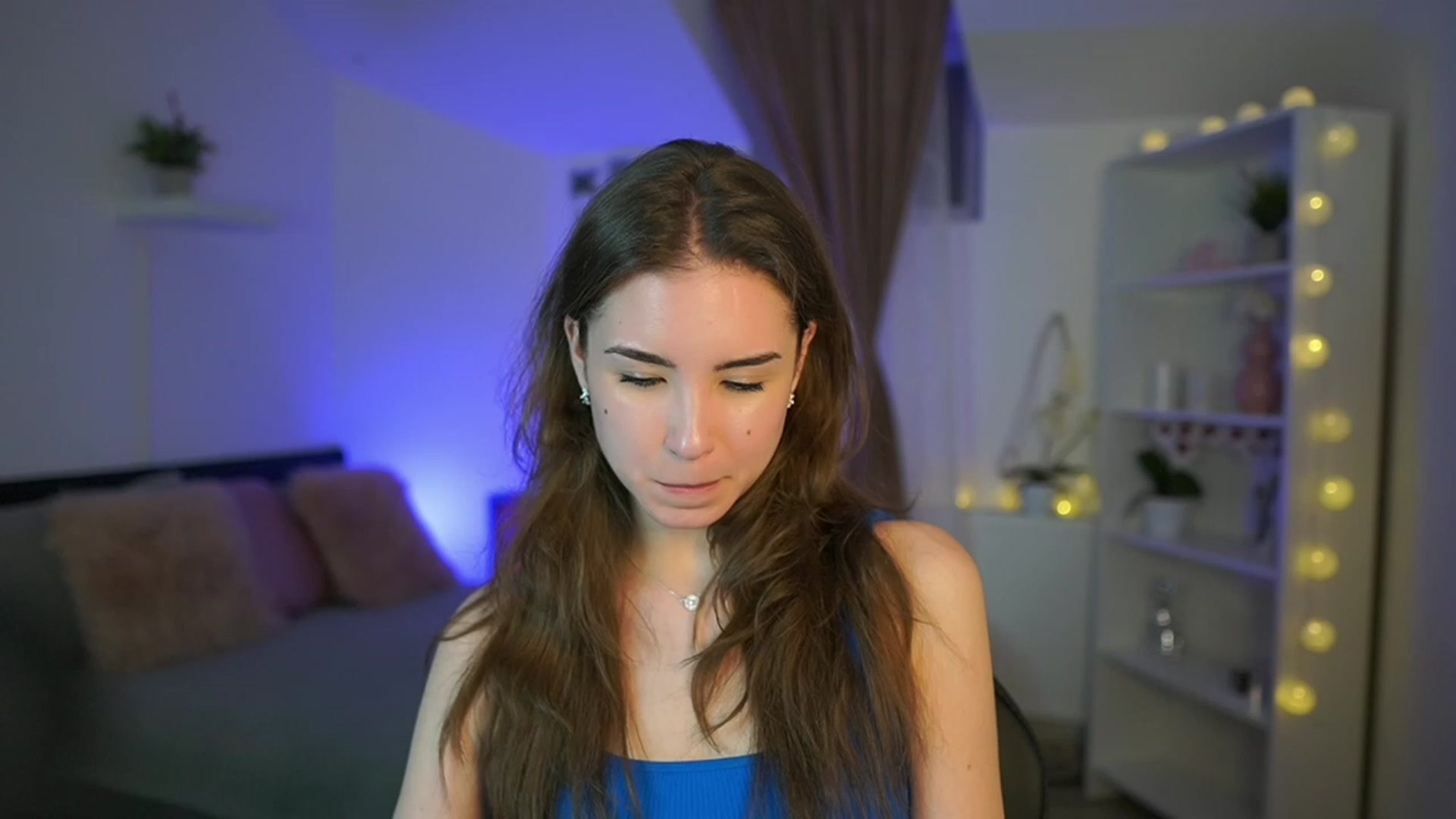 Gallery image thumbnail from Shy_jane's myfreecams stream on, 03/05/2023, 18:18 image 19 of 20